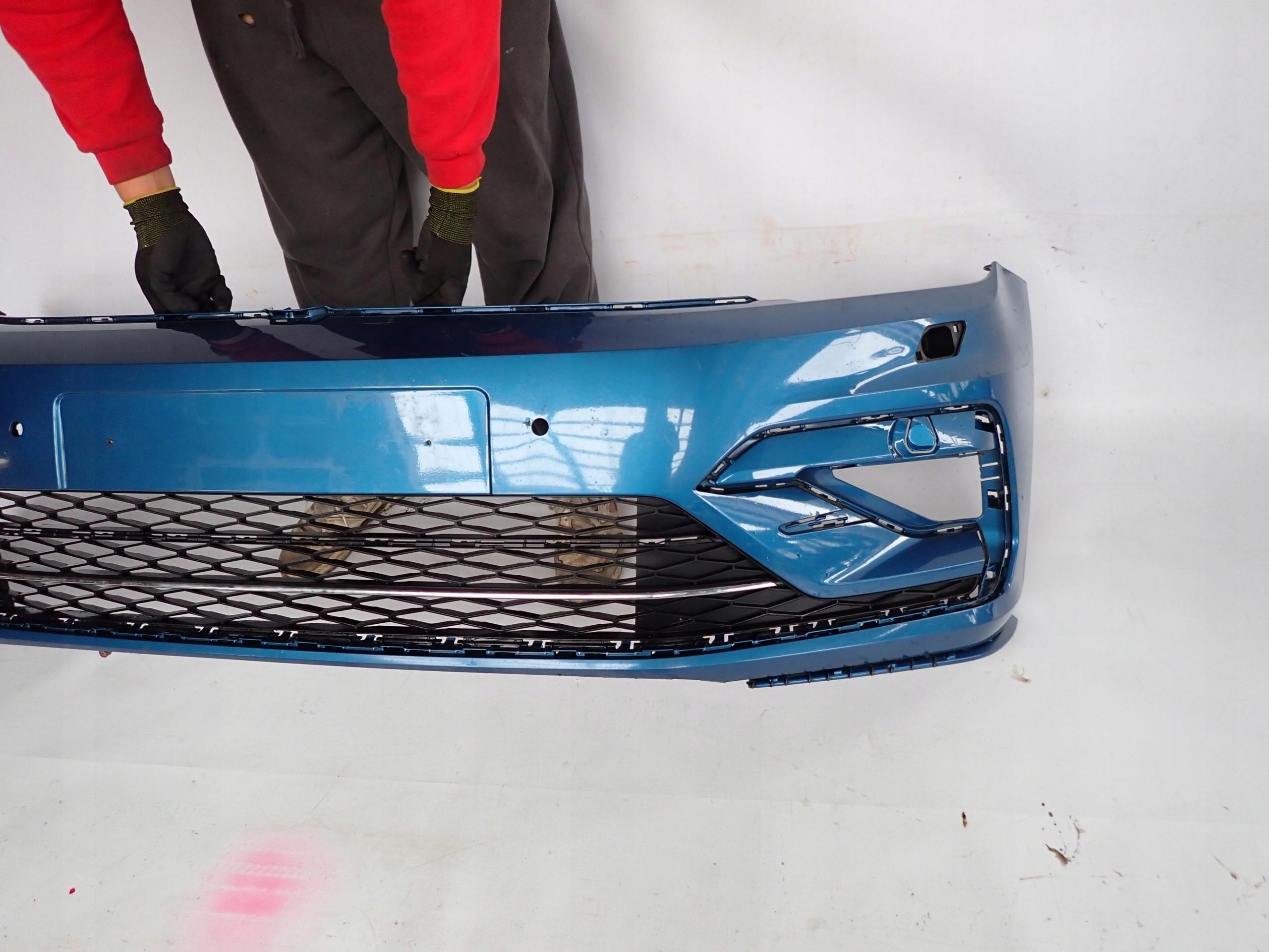 VW TOURAN 5TA R-LINE 15- bumper front front grid 5TA807221M SPR 4XPDC