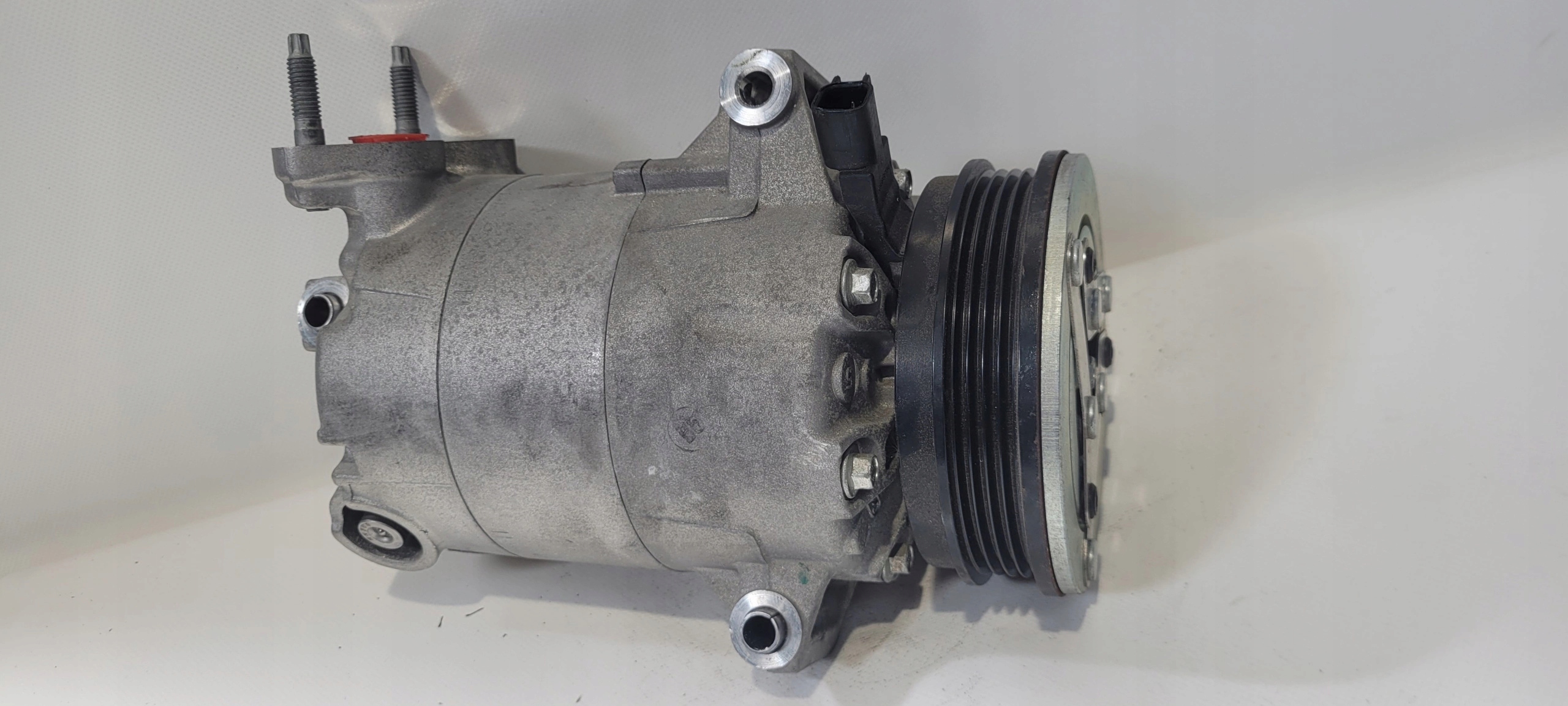 kompresor klimatizaci FORD CV61-19D629-BL