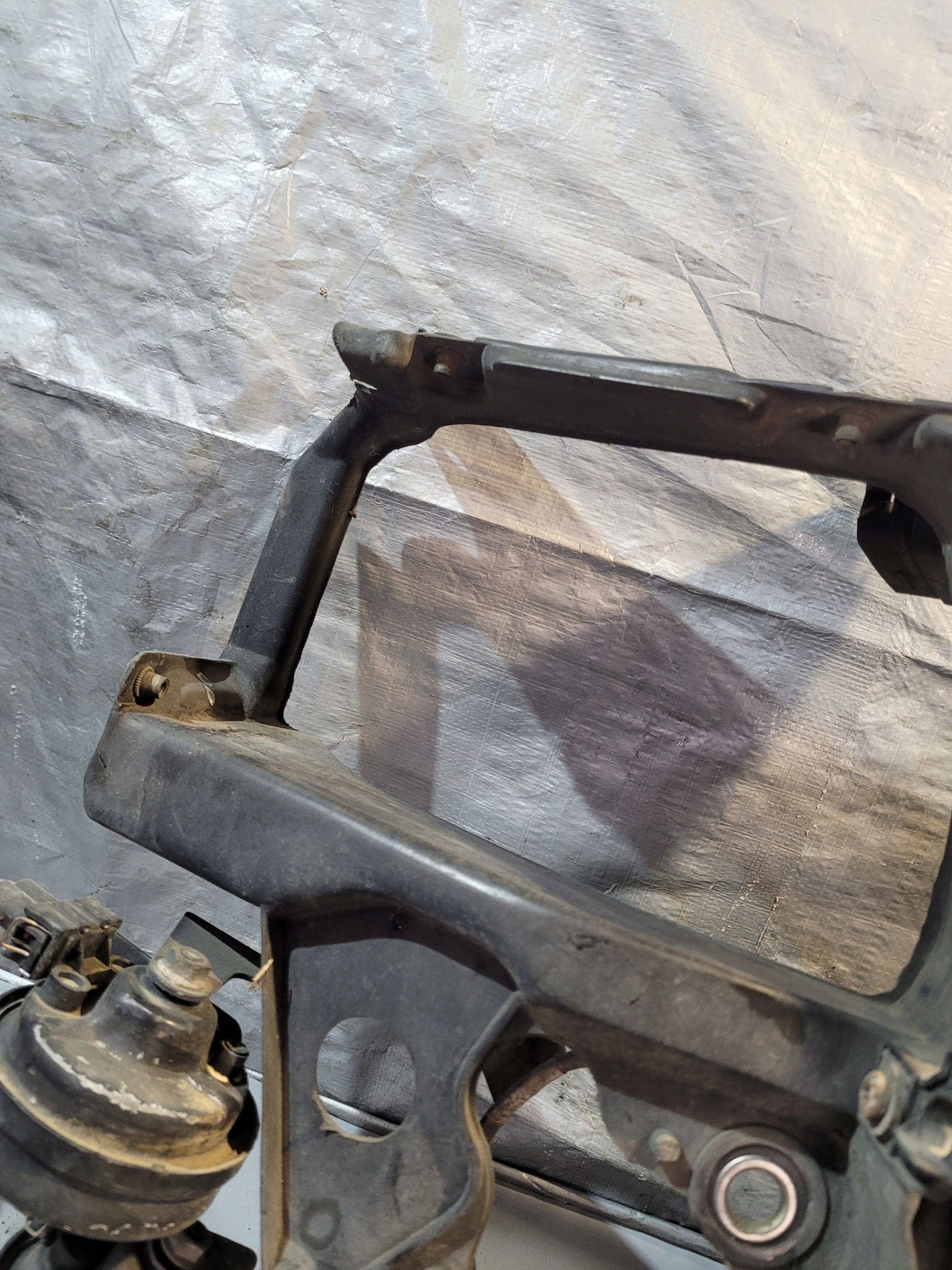 support panel for radiators pillar fan AUDI A4 B5 1.9TDI 98r..
