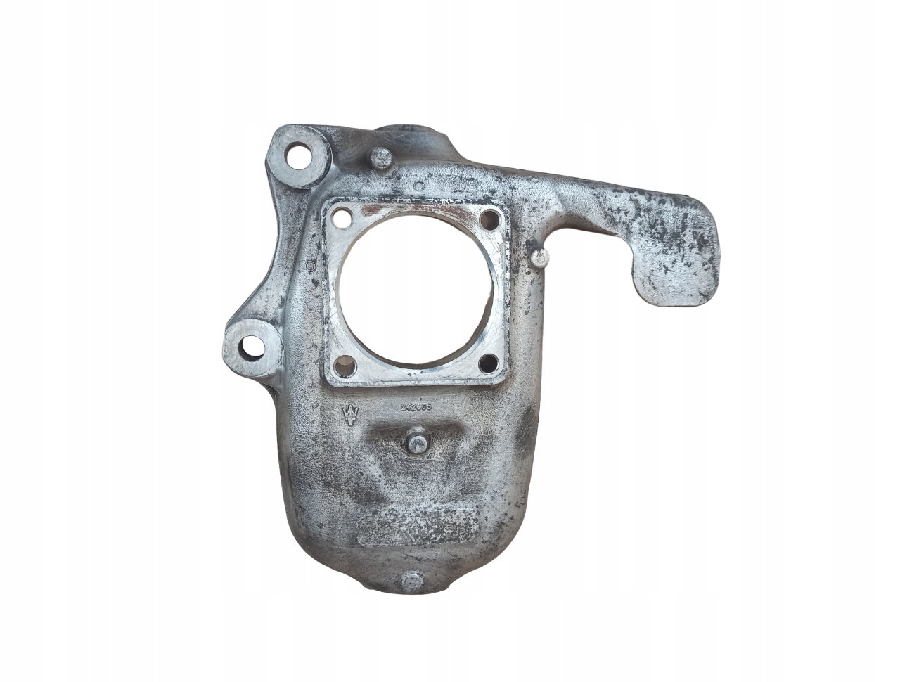 MASERATI QUATTROPORTE ПРАВИЙ КРОСОВЕР 28822551