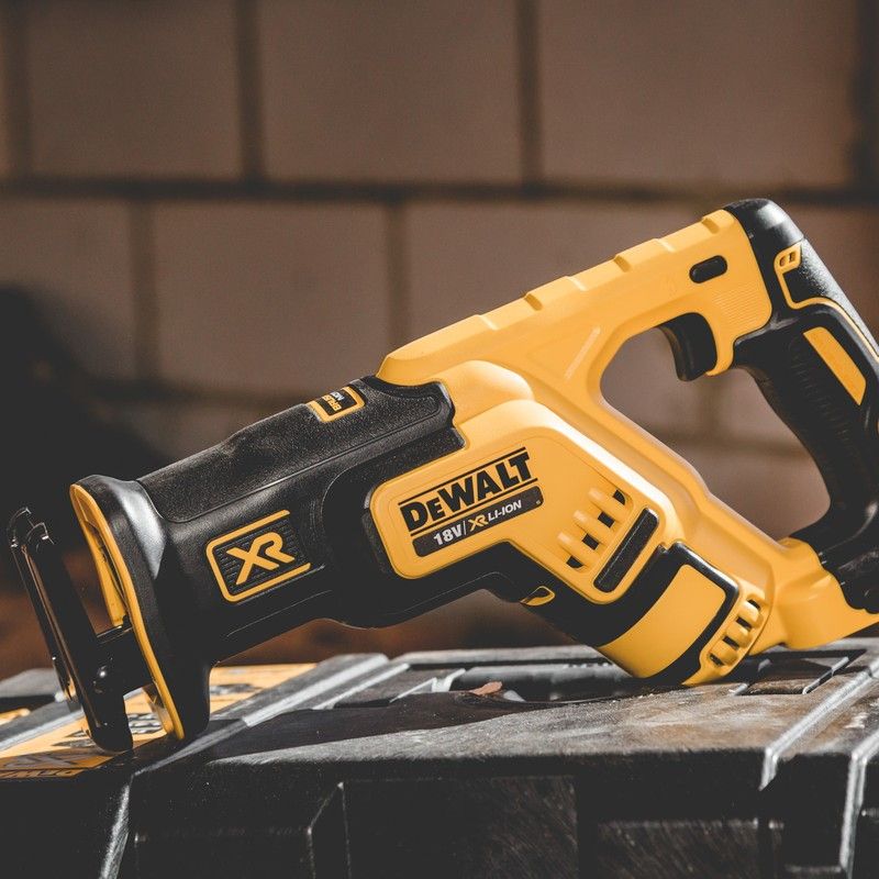 PILARKA SZABLOWA 18V 0*AH DCS367N DEWALT Seria DCS367N