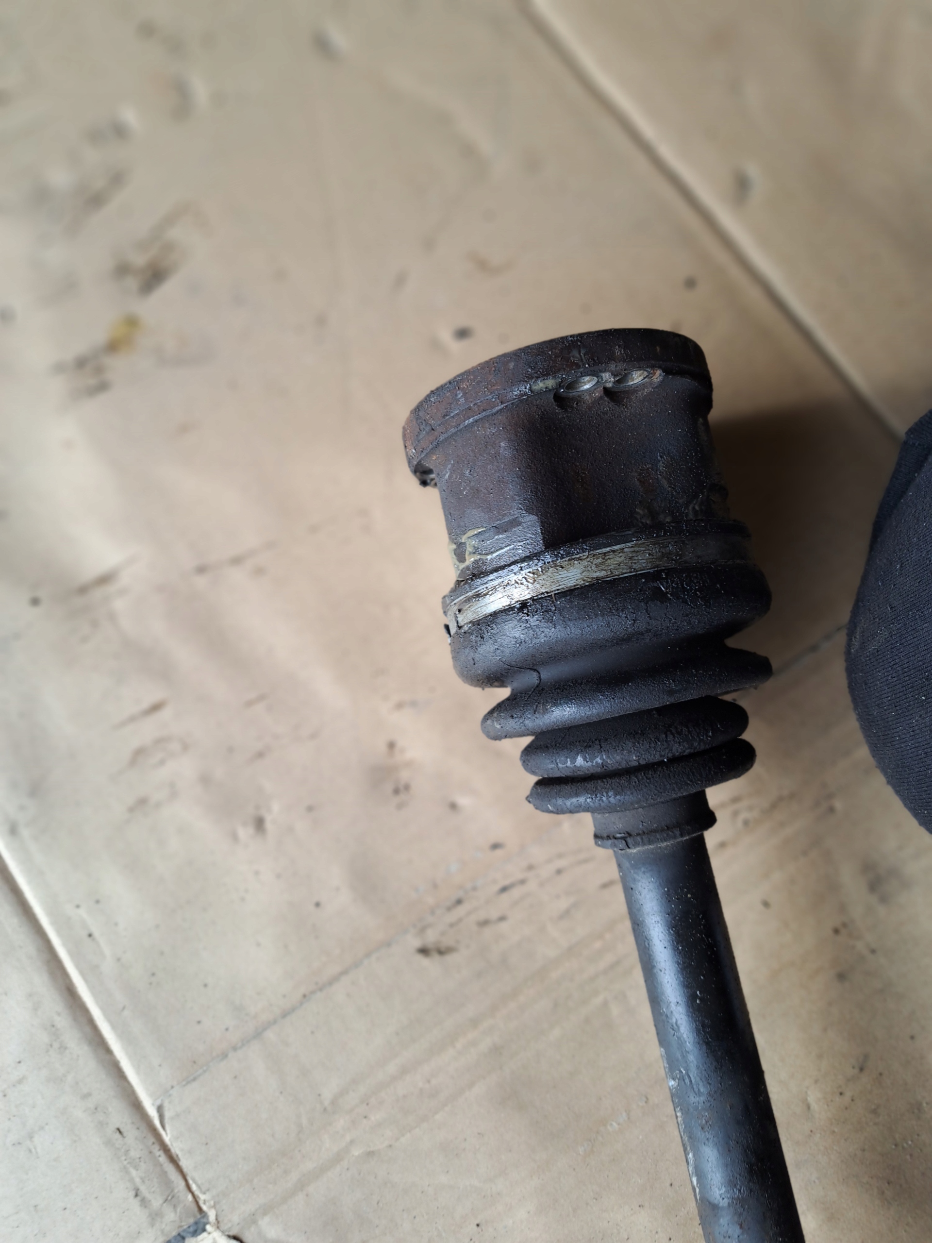 semi-axis left front INFINITI FX35 FX45