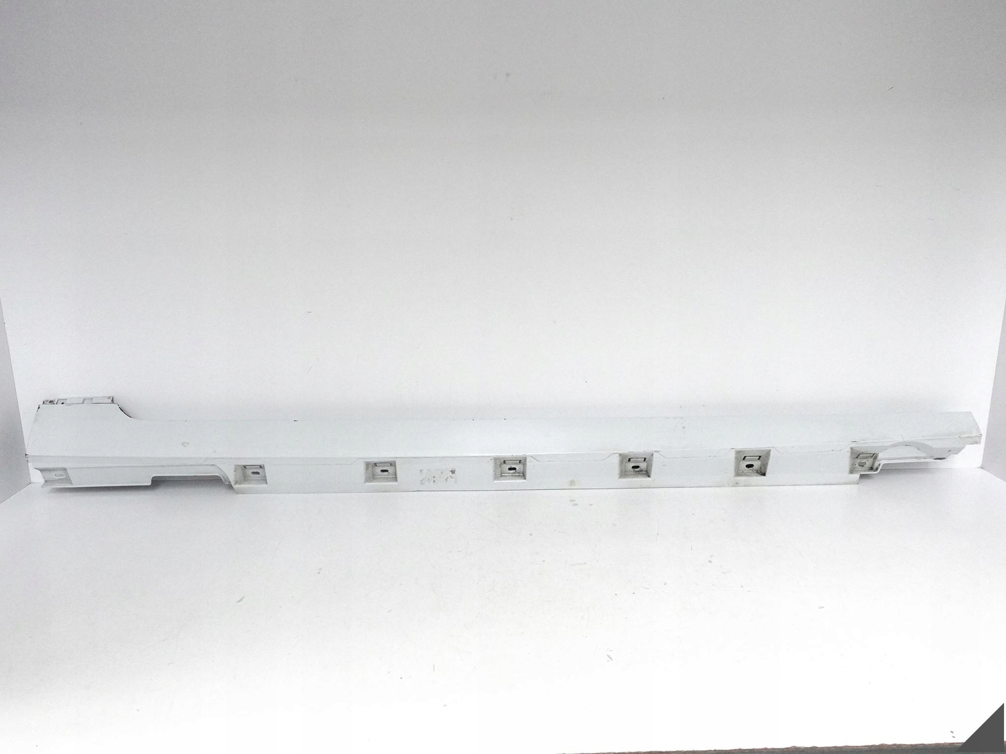 VW PASSAT B8 3G0 ZWYKLY 14-23 threshold moulding threshold cap accessories right