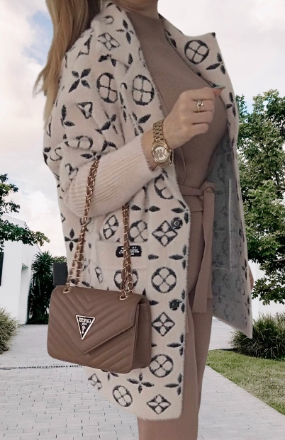 PŁASZCZ alpaka klapy wzór LV klapy ecru Materiał dominujący wełna