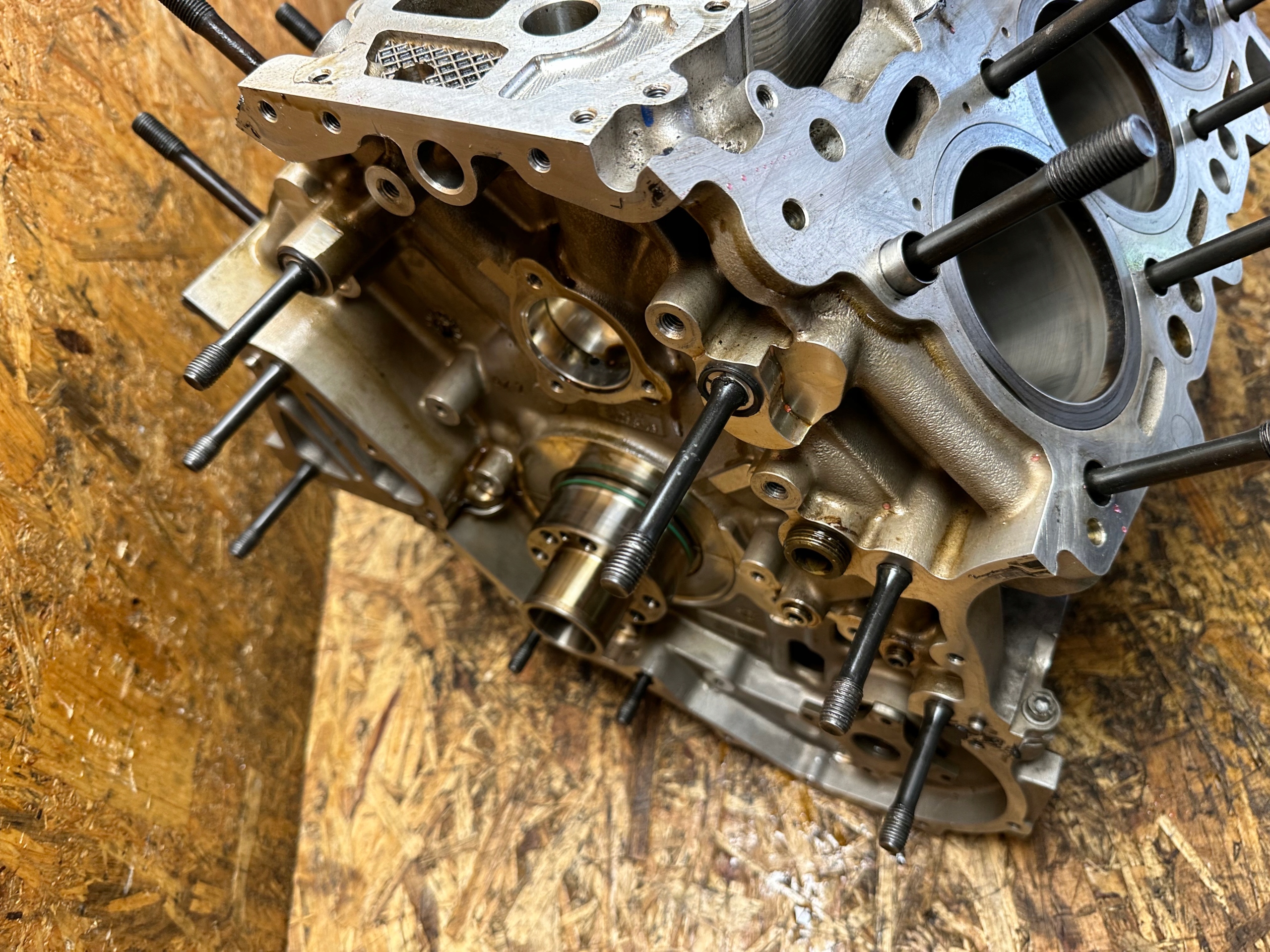 блок Двигателя вал ПОРШЕНЬ Alfa GIULIA 2.9