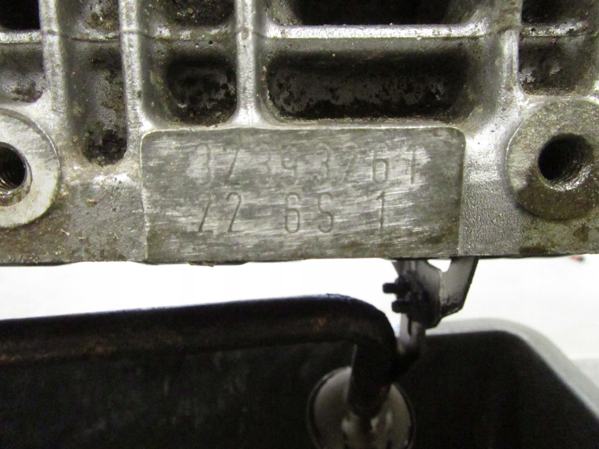 engine pillar BMW e39 e46 e60 e61 2.2 m54 170km m54b22 2004r. 226S1