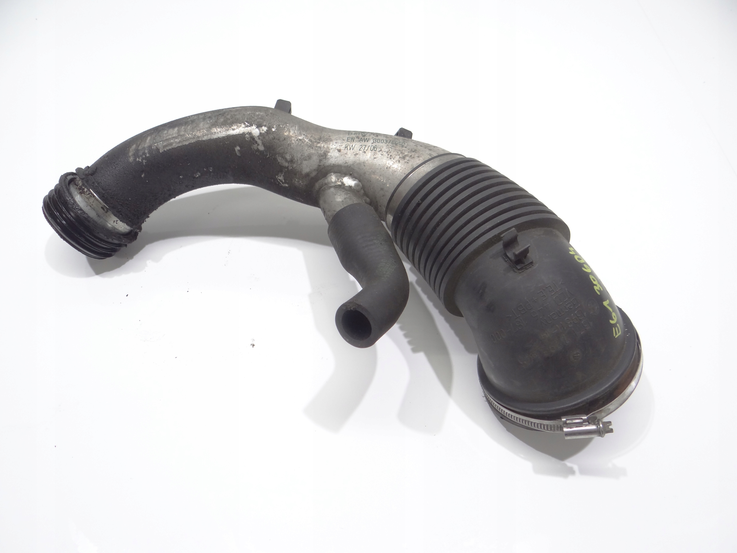 vezetö tömlö intercooler BMW E60 E61 306D4 OE 7792414