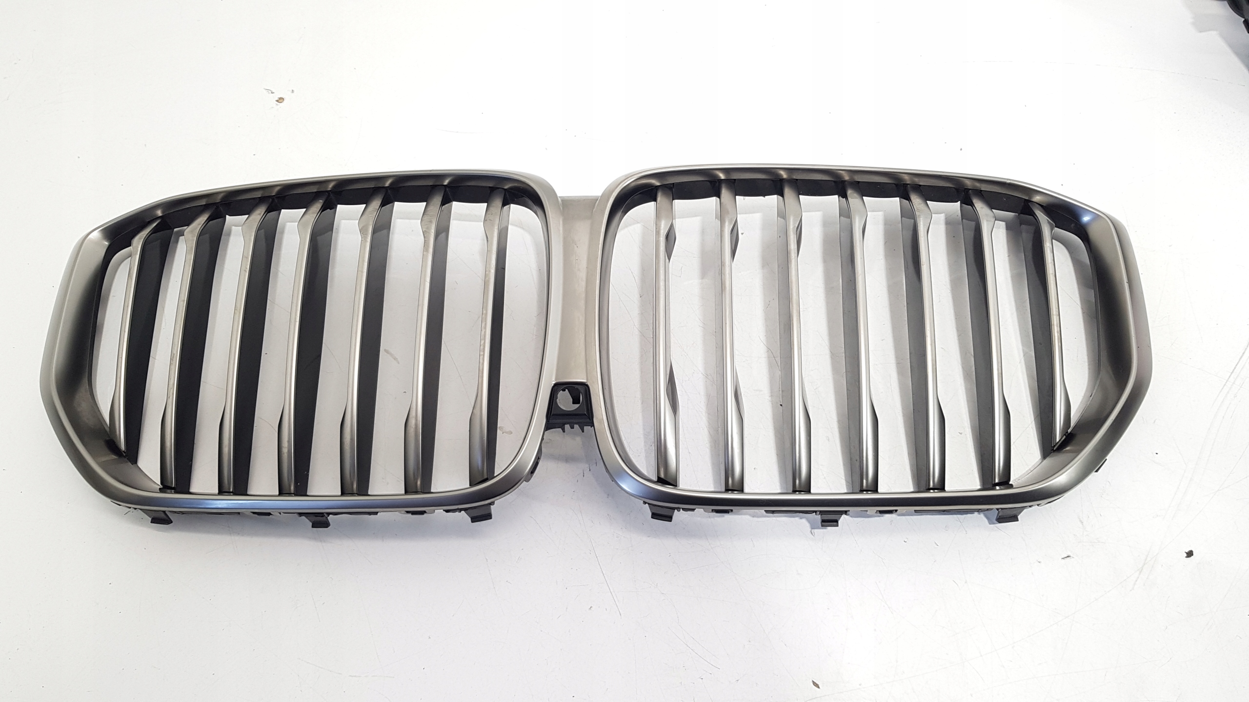BMW X6 G06 Kühlergrill FRONTGRILL Kühlergitter - Thumbnail 1