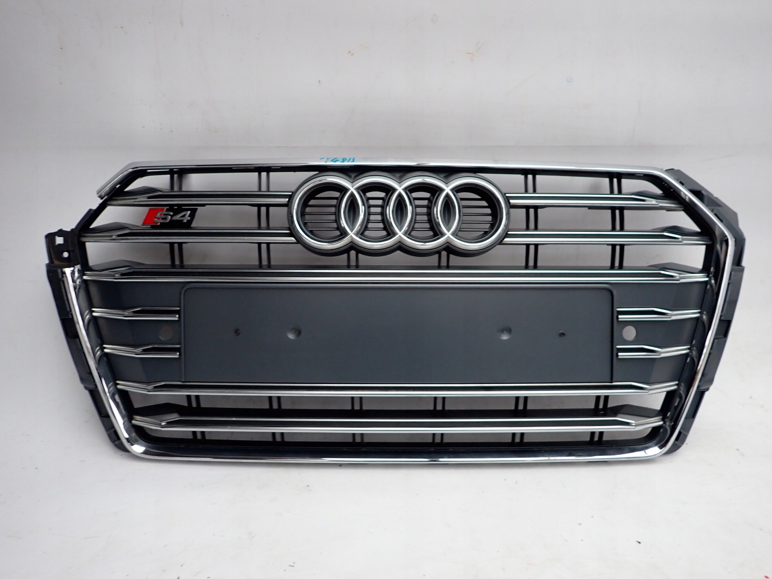 AUDI S4 B9 8W 15- grill grille radiator
