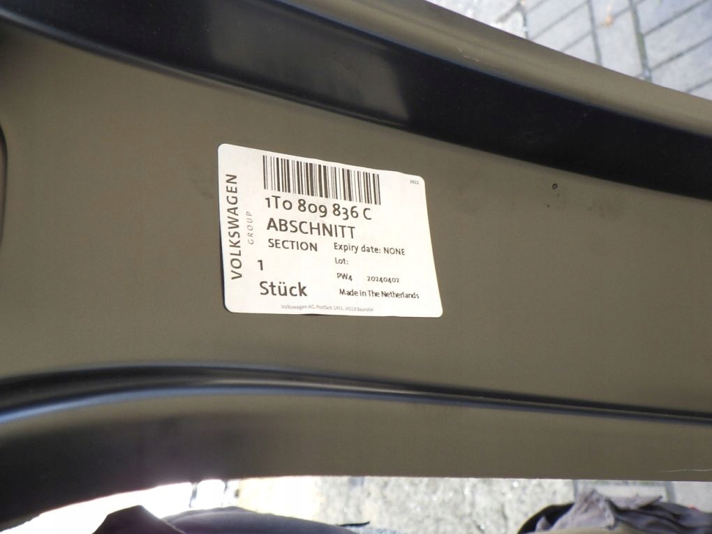Vw Touran 1T0 10- threshold pillar right