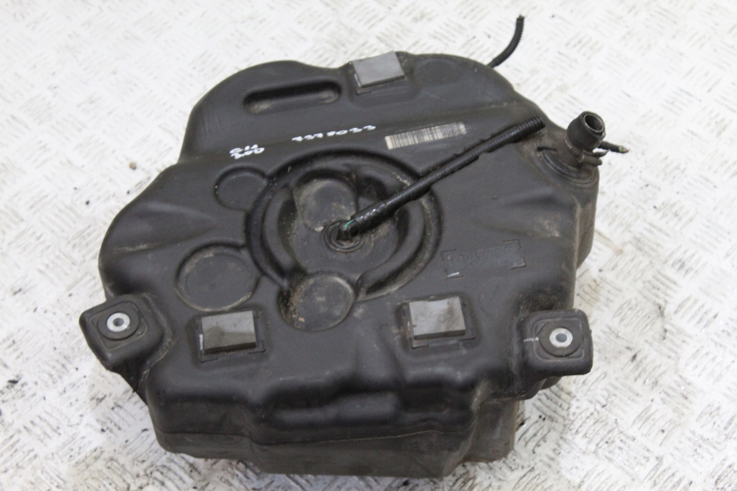 Behälter ADBLUE BMW 7 G11 7378033