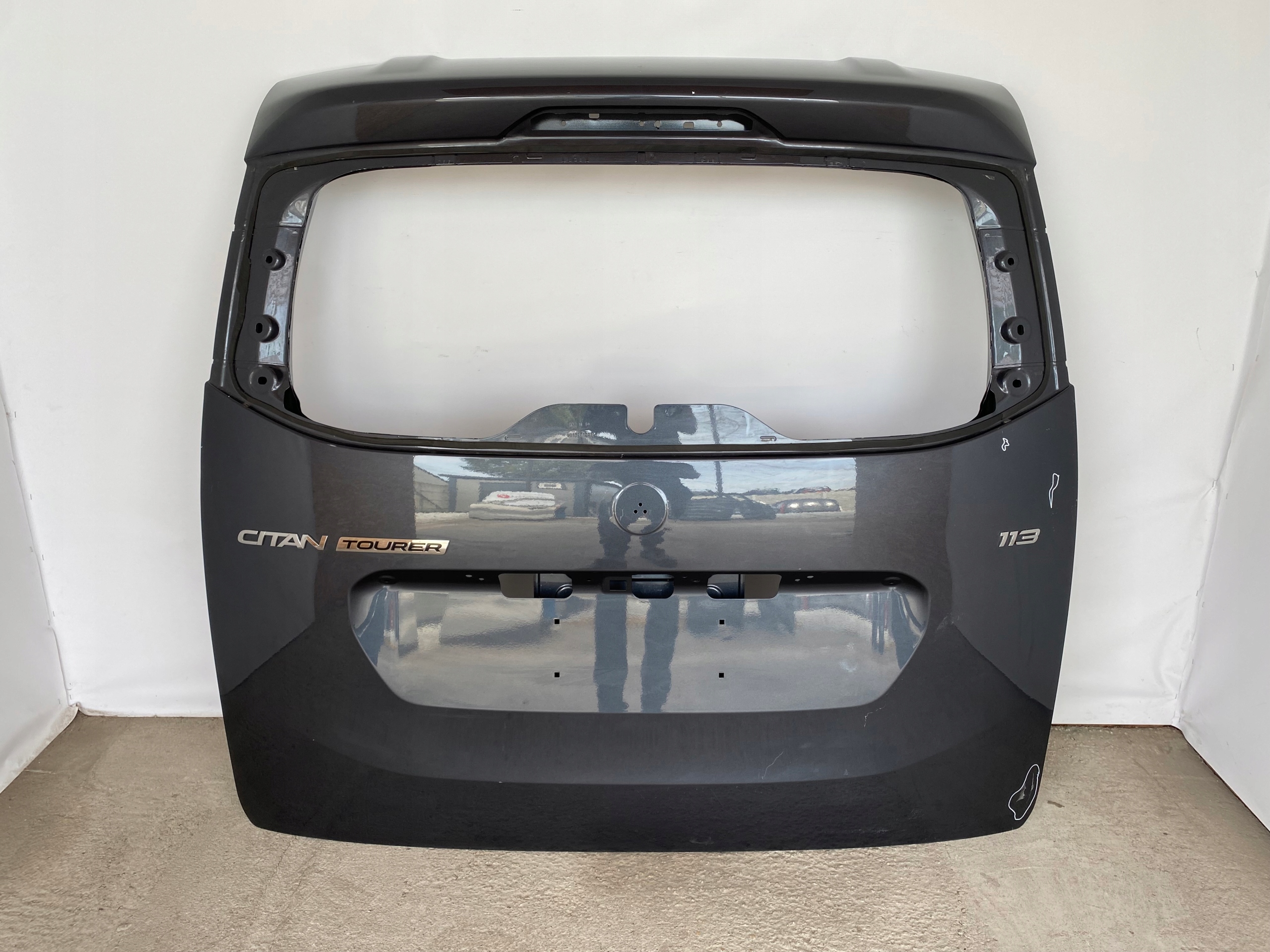 MERCEDES CITAN W420 A420 2021r- крышка багажника зад доставка (==состояние==)