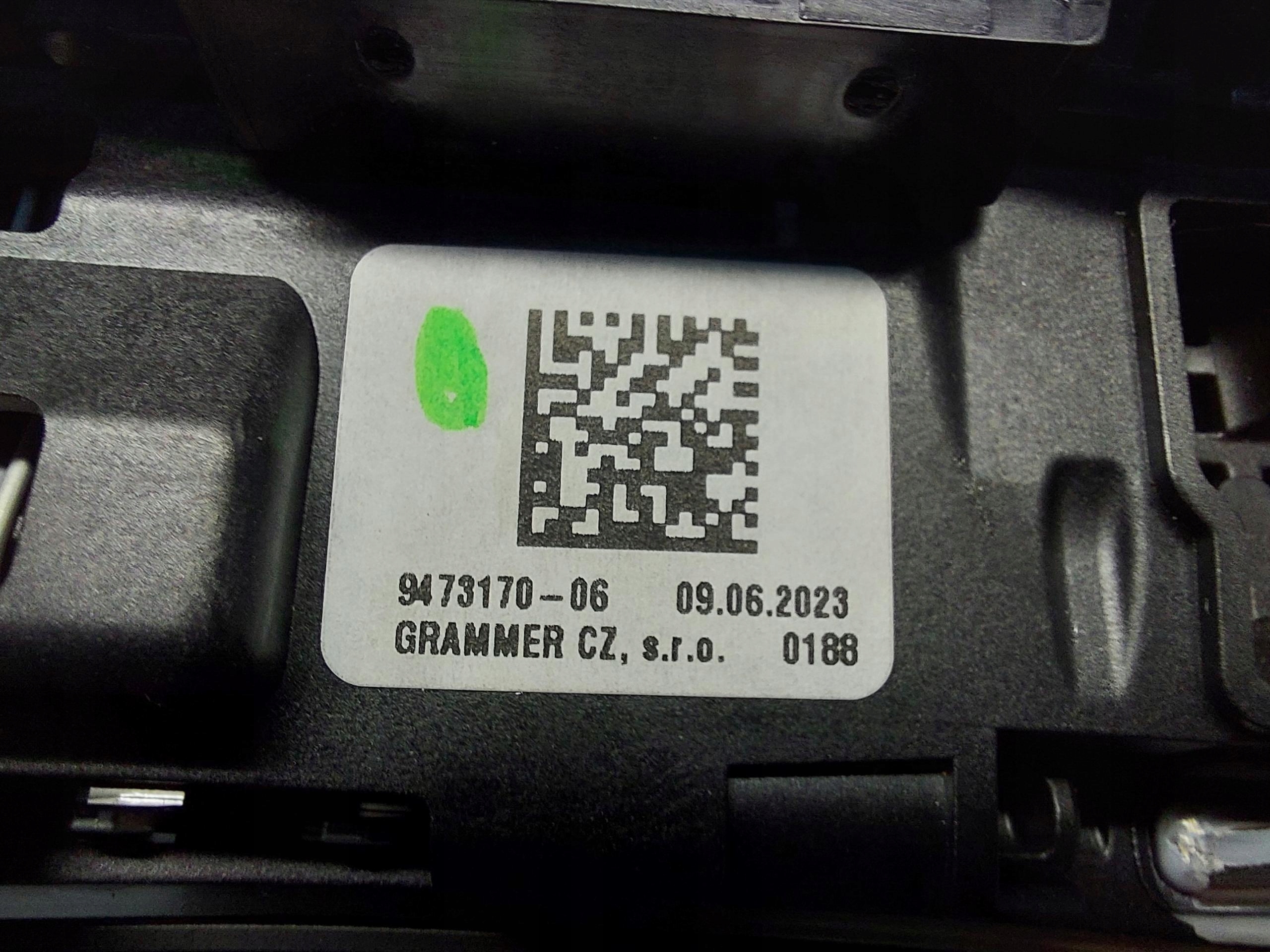 BMW iX1 X1 U11 Panel Bouton Engrenage Start stop multimedia 9473170