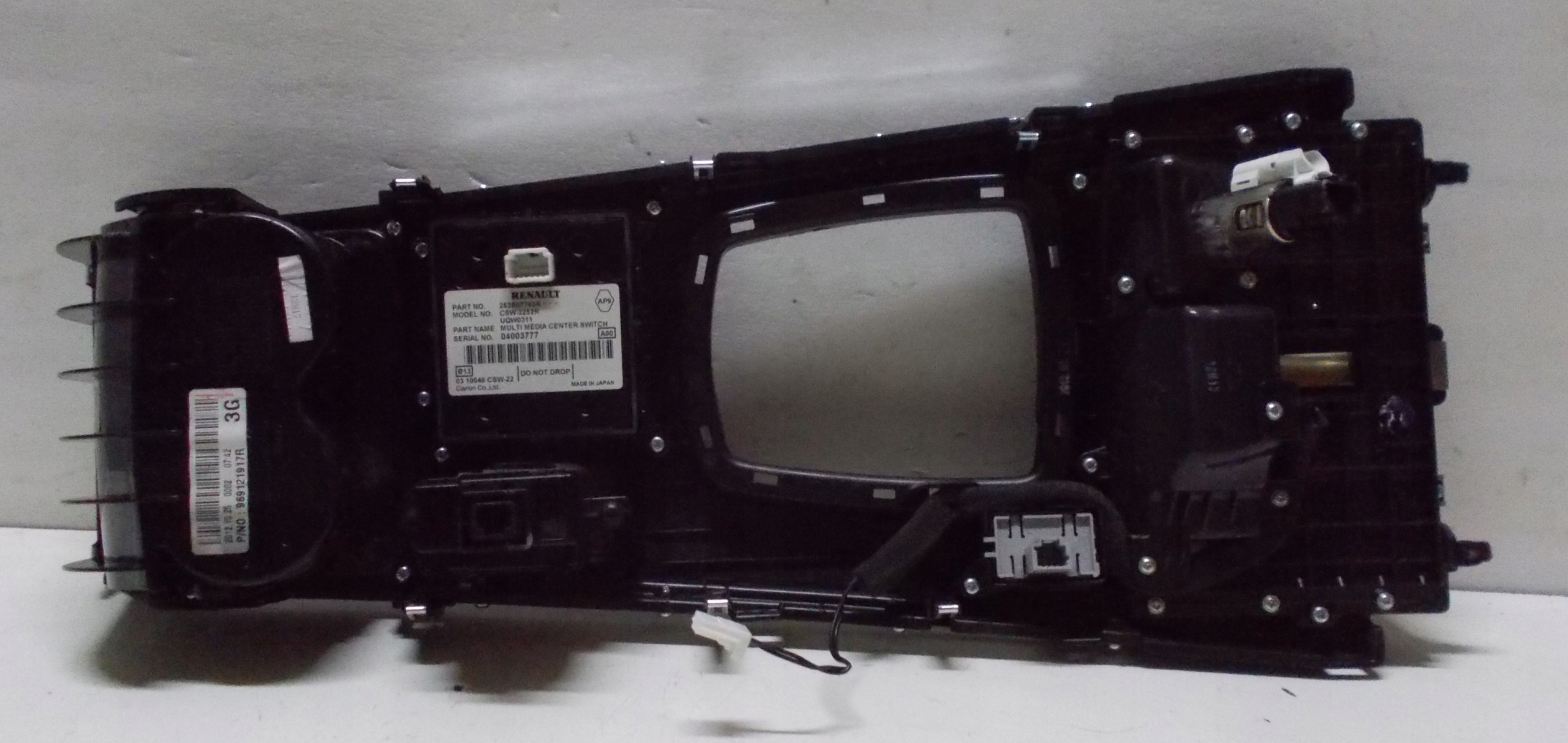RENAULT LATITUDE 3.0 DCI 12R TUNEL mitte 969121917R