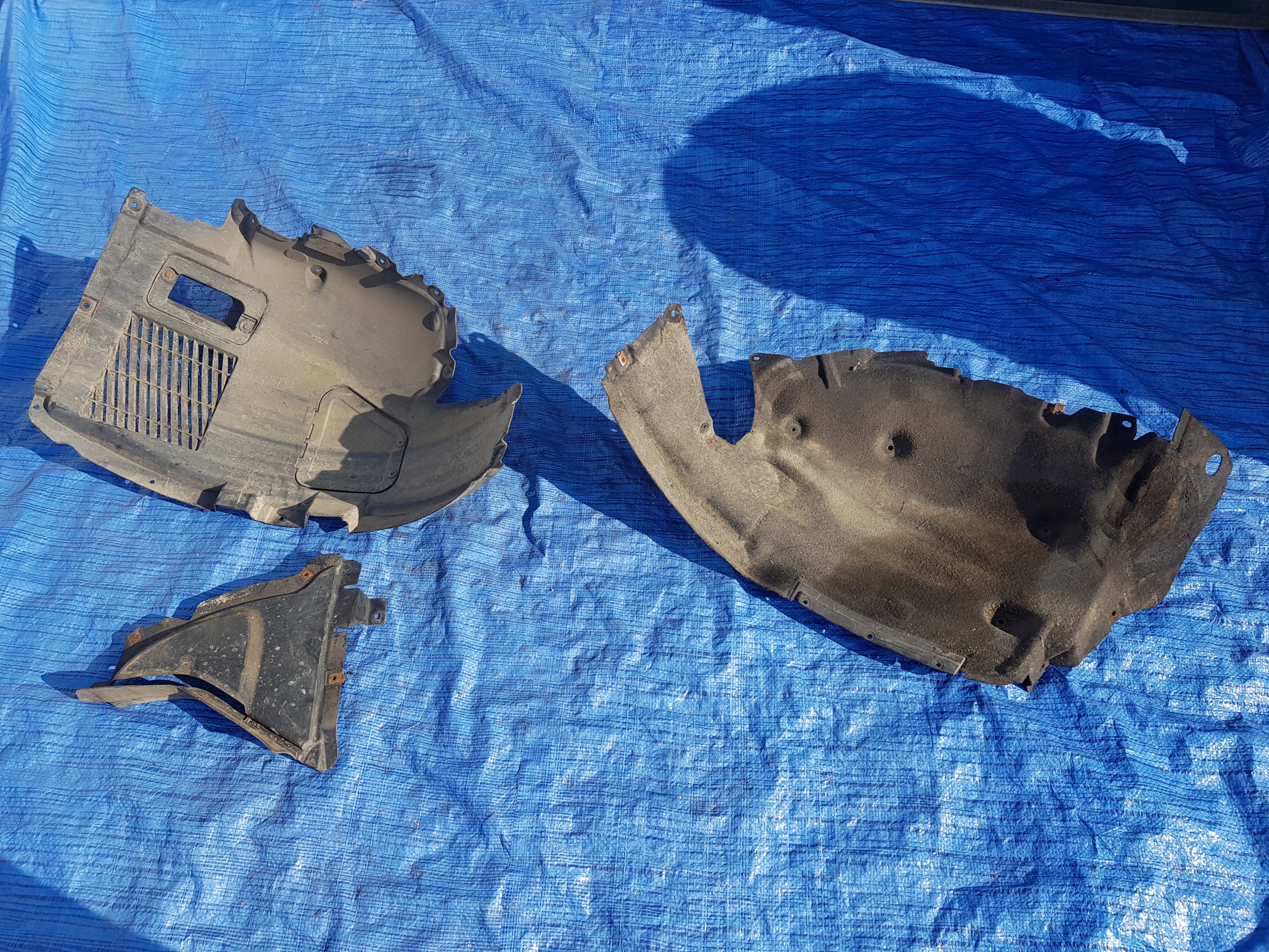 mudguard front right BMW 5 GT F07 7193494 7193510