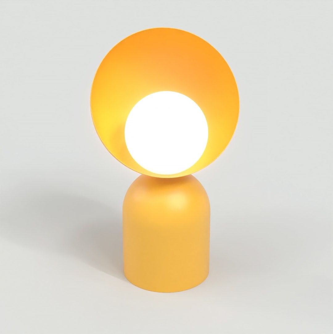 Dizajnová stolová lampa Boto LN1 v oranžovej farbe