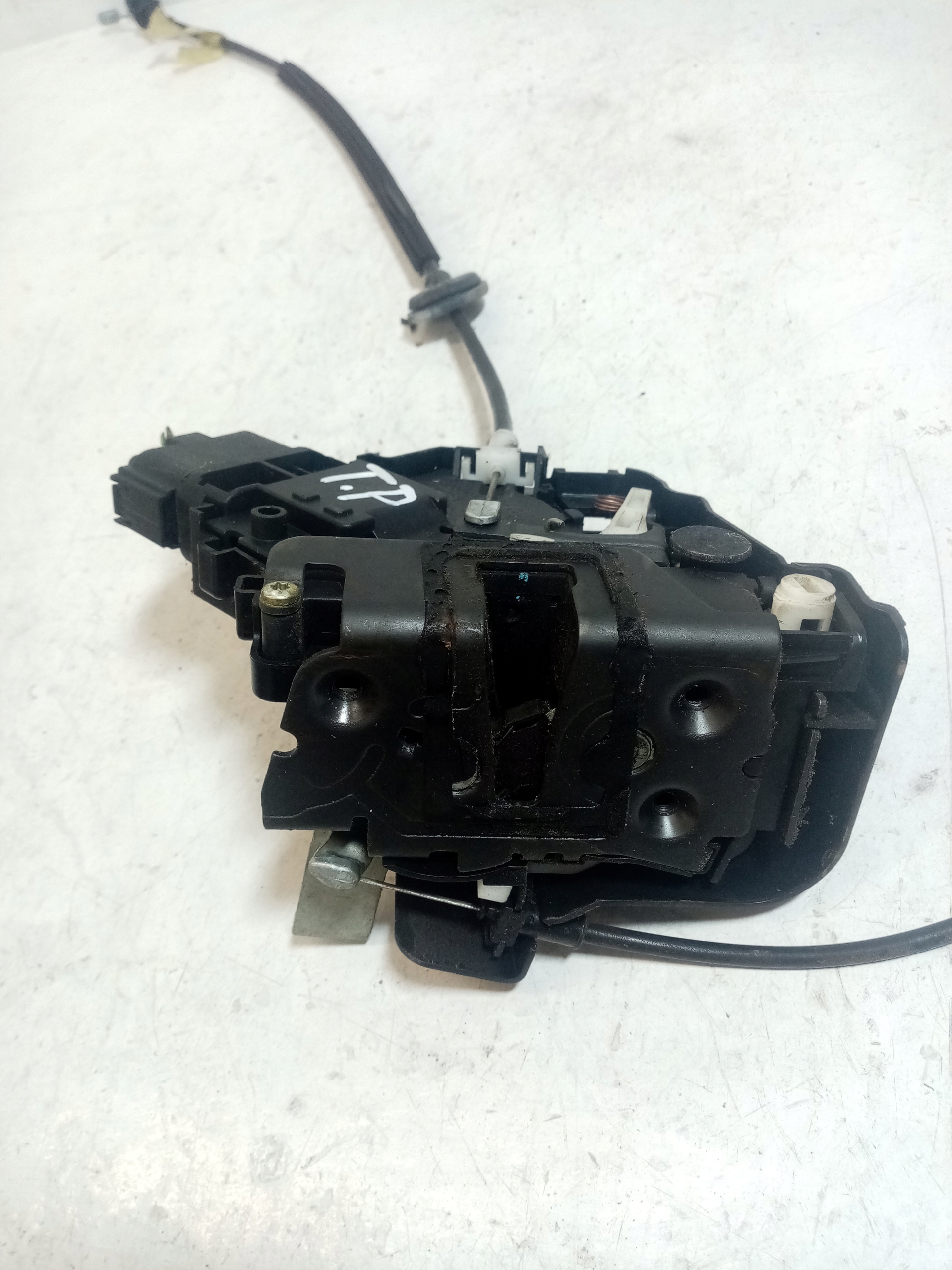 lock door right rear part rear FORD FOCUS MK2 4M5AA26412BB