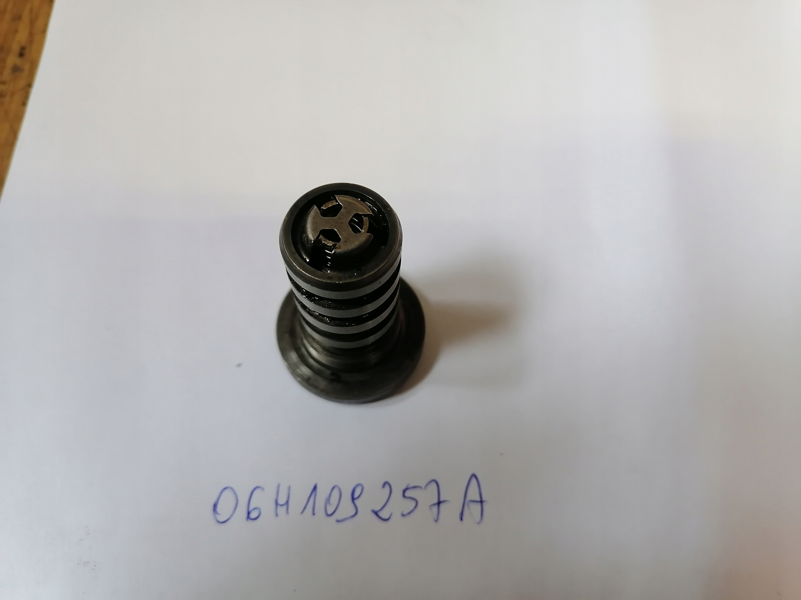 Sensor CENTRALNY FAZ des Zahnrads 06H109257A
