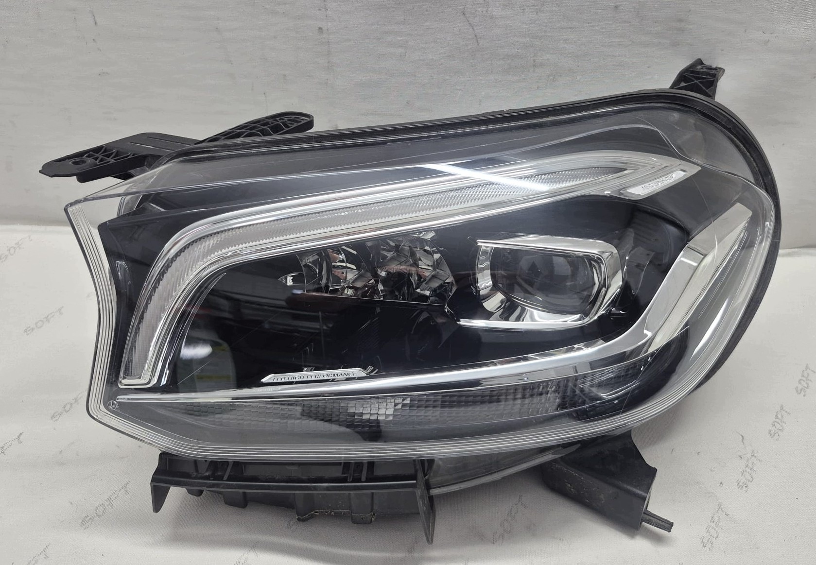 MERCEDES X KLASA W470 17- light left front front FULL LED PERFORMANCE