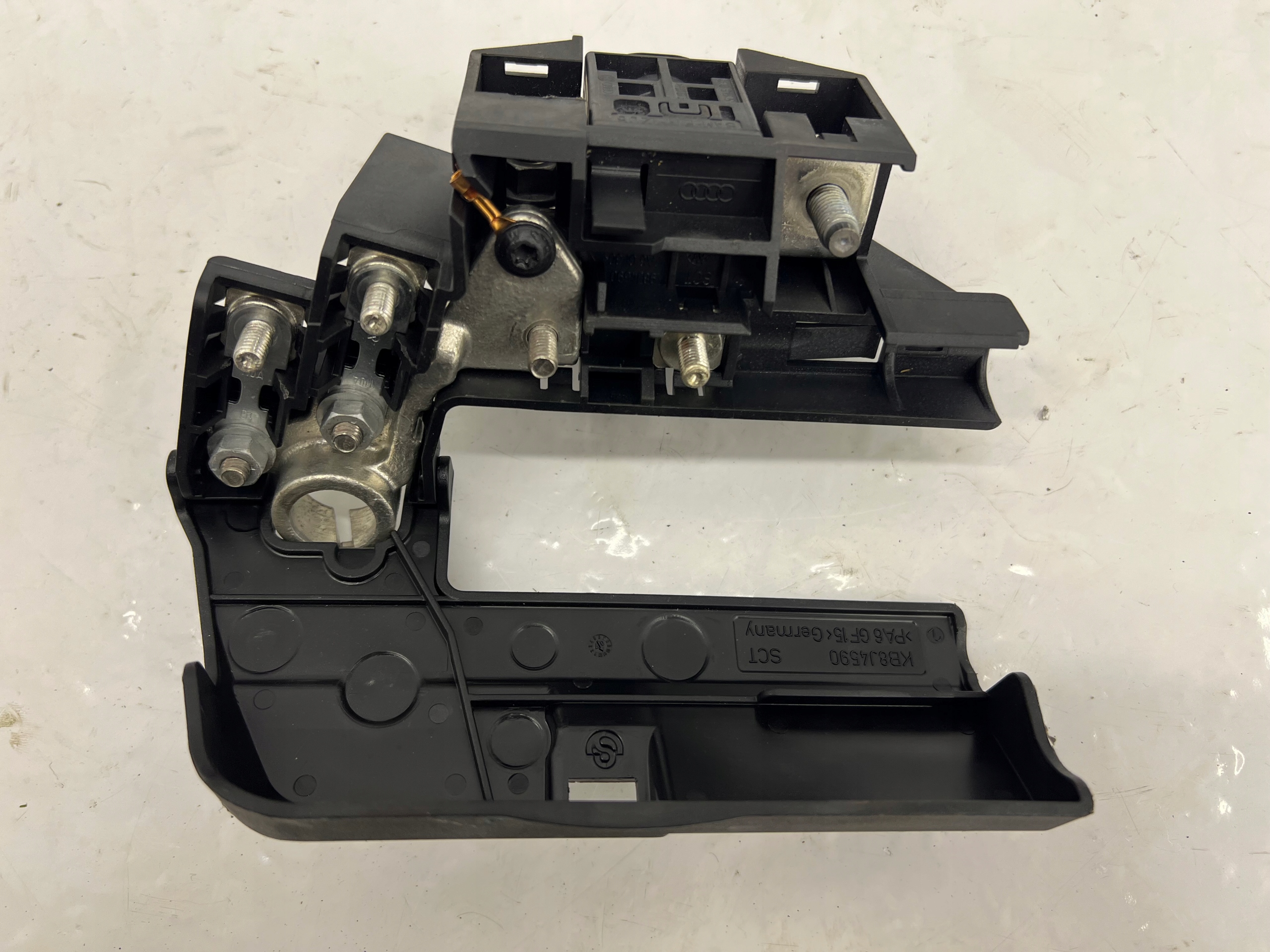 terminal plus AUDI A4 B8 K9814590 KOMPLET fuse 4F0915519 A6 C6 Q5 Q7