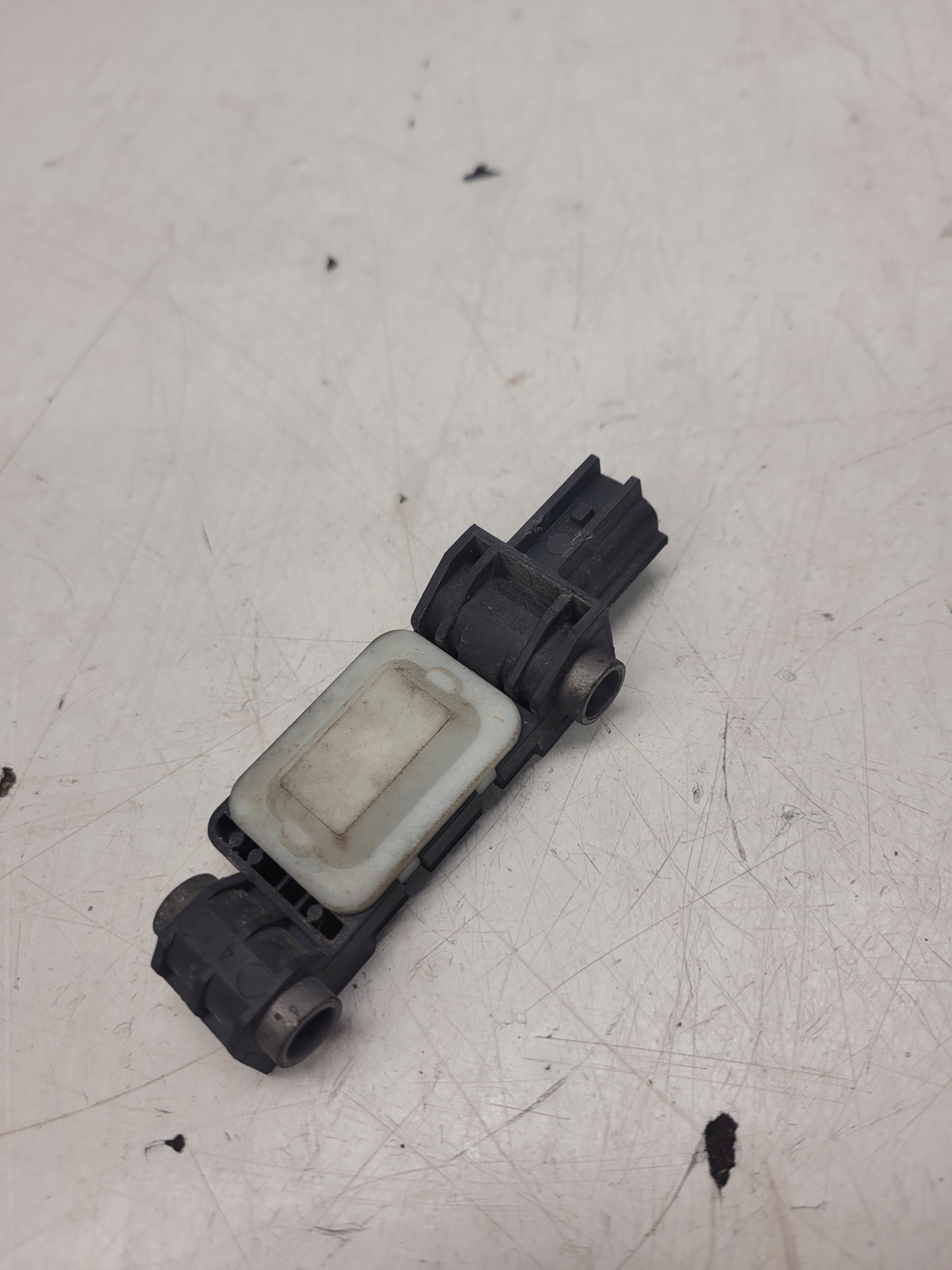 impact sensor AUDI A3 TT VW SEAT 8J0959651