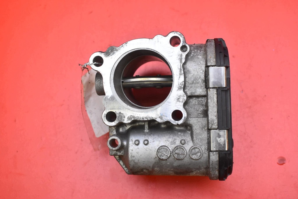 Valvola a farfalla 8200330810-E NISSAN QASHQAI 1 e J10 2.0 DCI 150 KM 06-10
