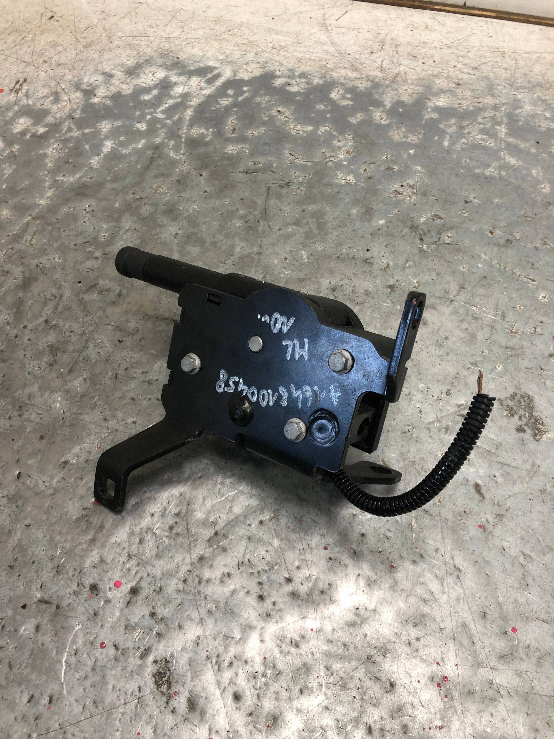 handle HAKA MERCEDES ML W164 A1648100458
