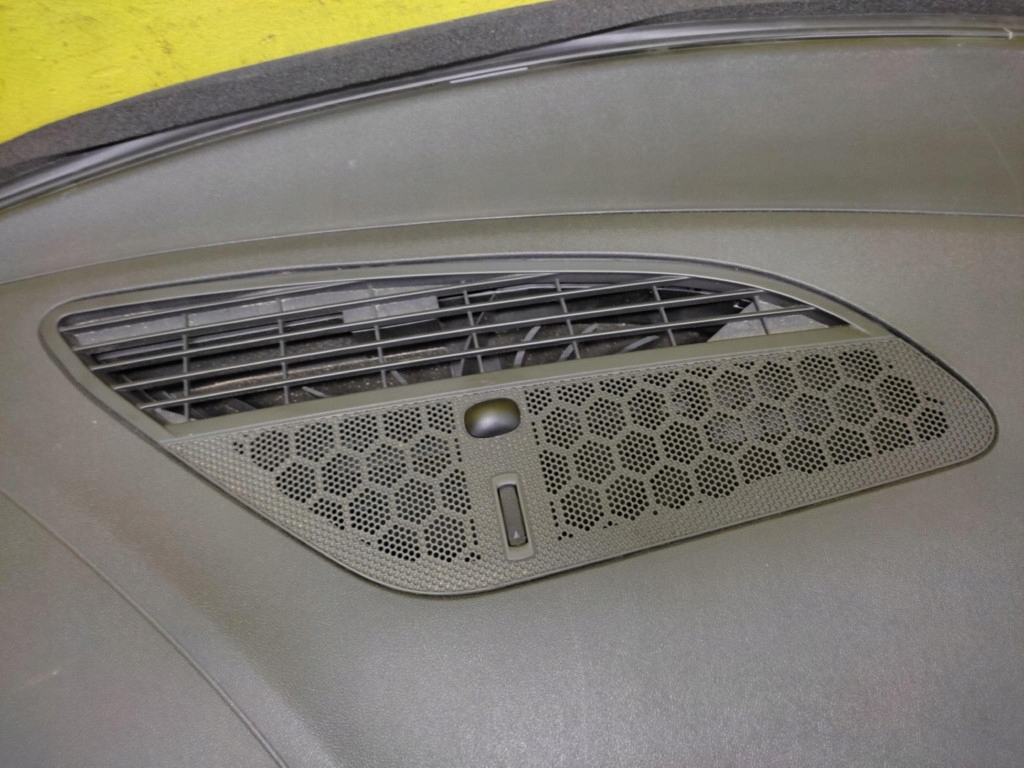 CITROEN C5 III cockpit dashboard instrument panel