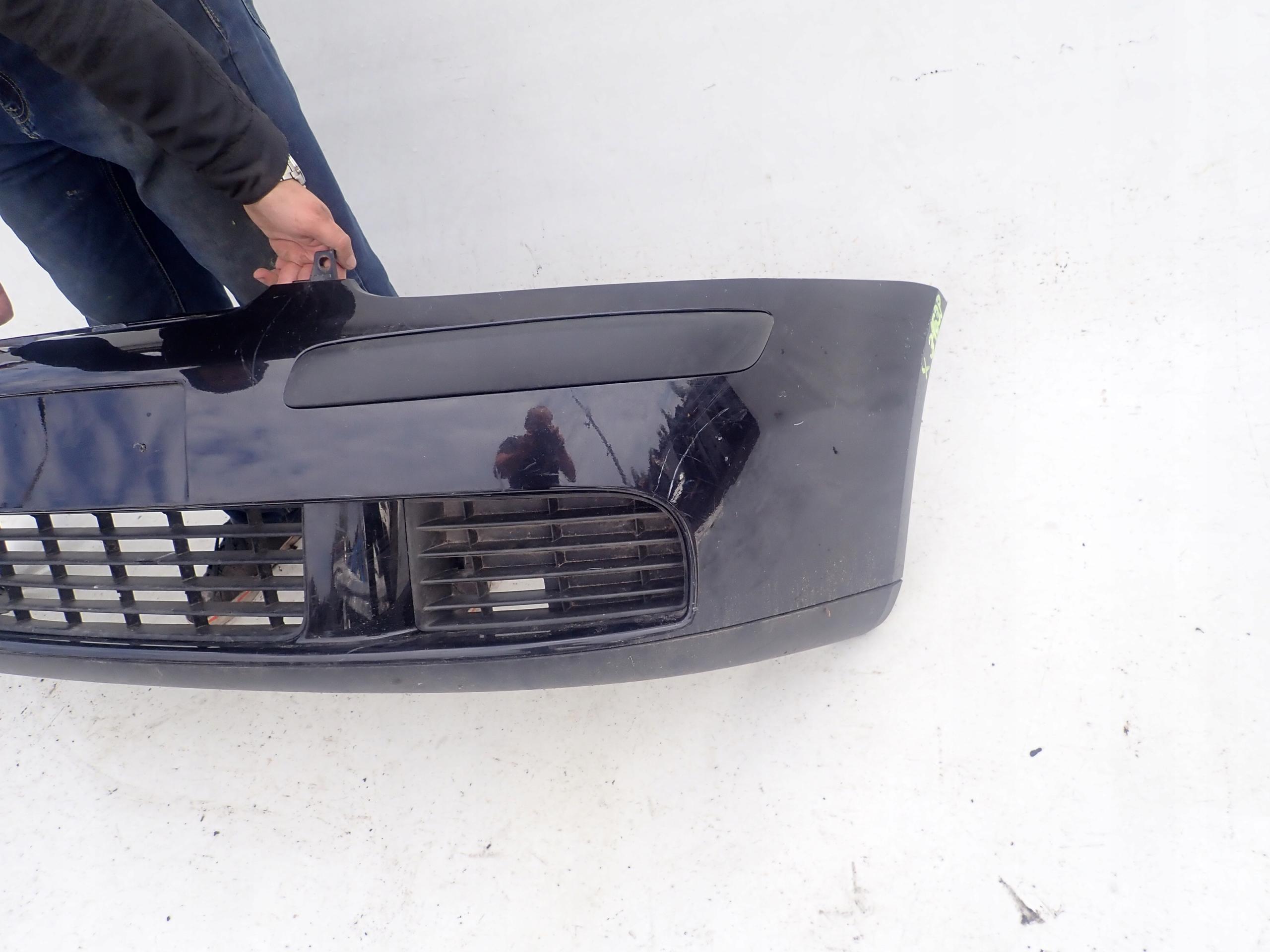 VW GOLF V 03-> nárazník předek přední