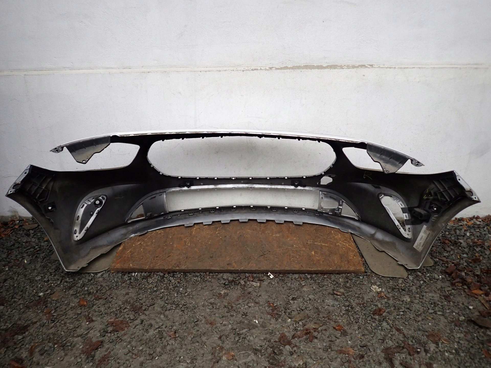 bumper front front MERCEDES B KLASA 247 2018