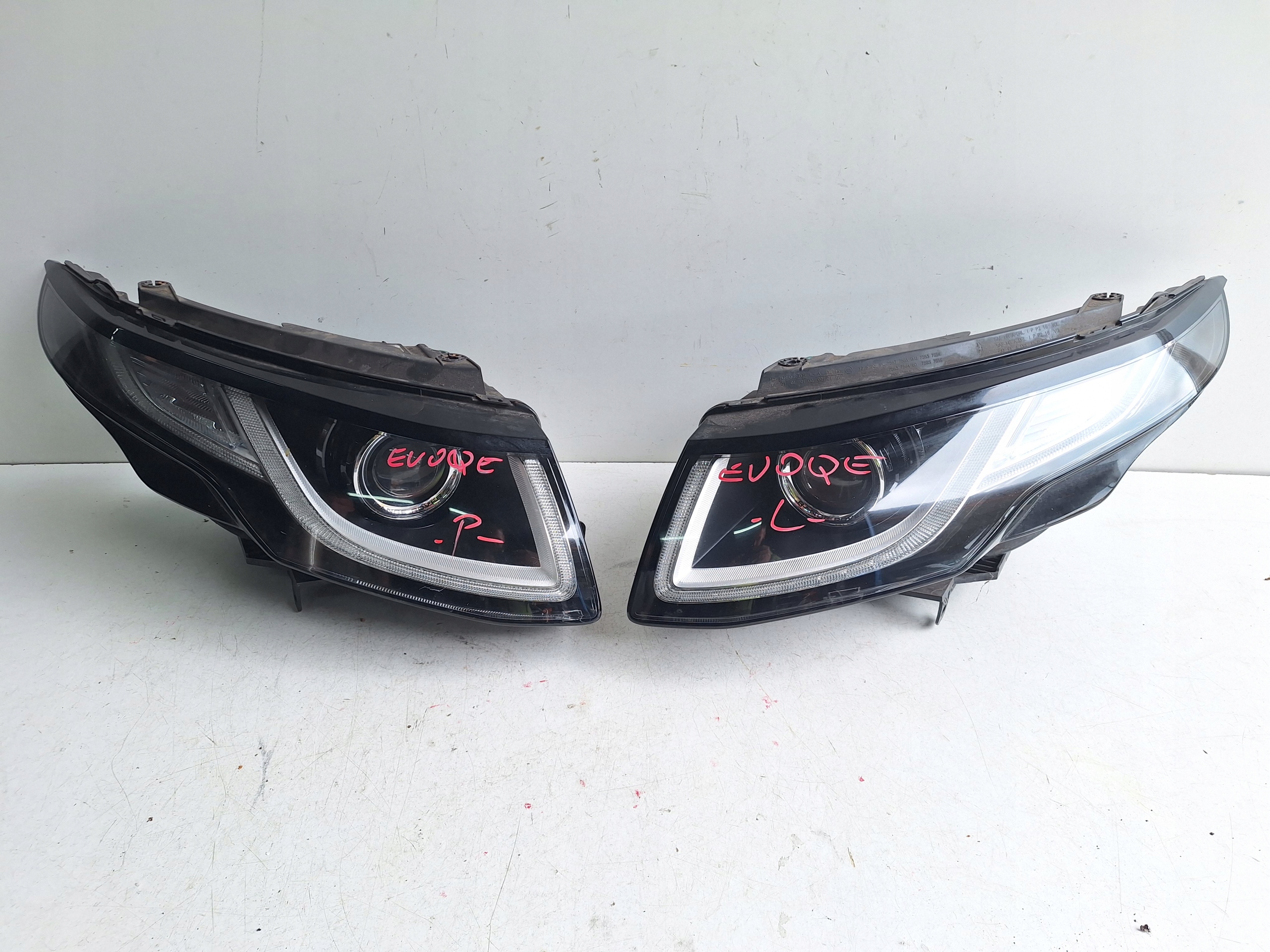 RANGE ROVER EVOQUE LIFT L538 14-18 light left XENON UK