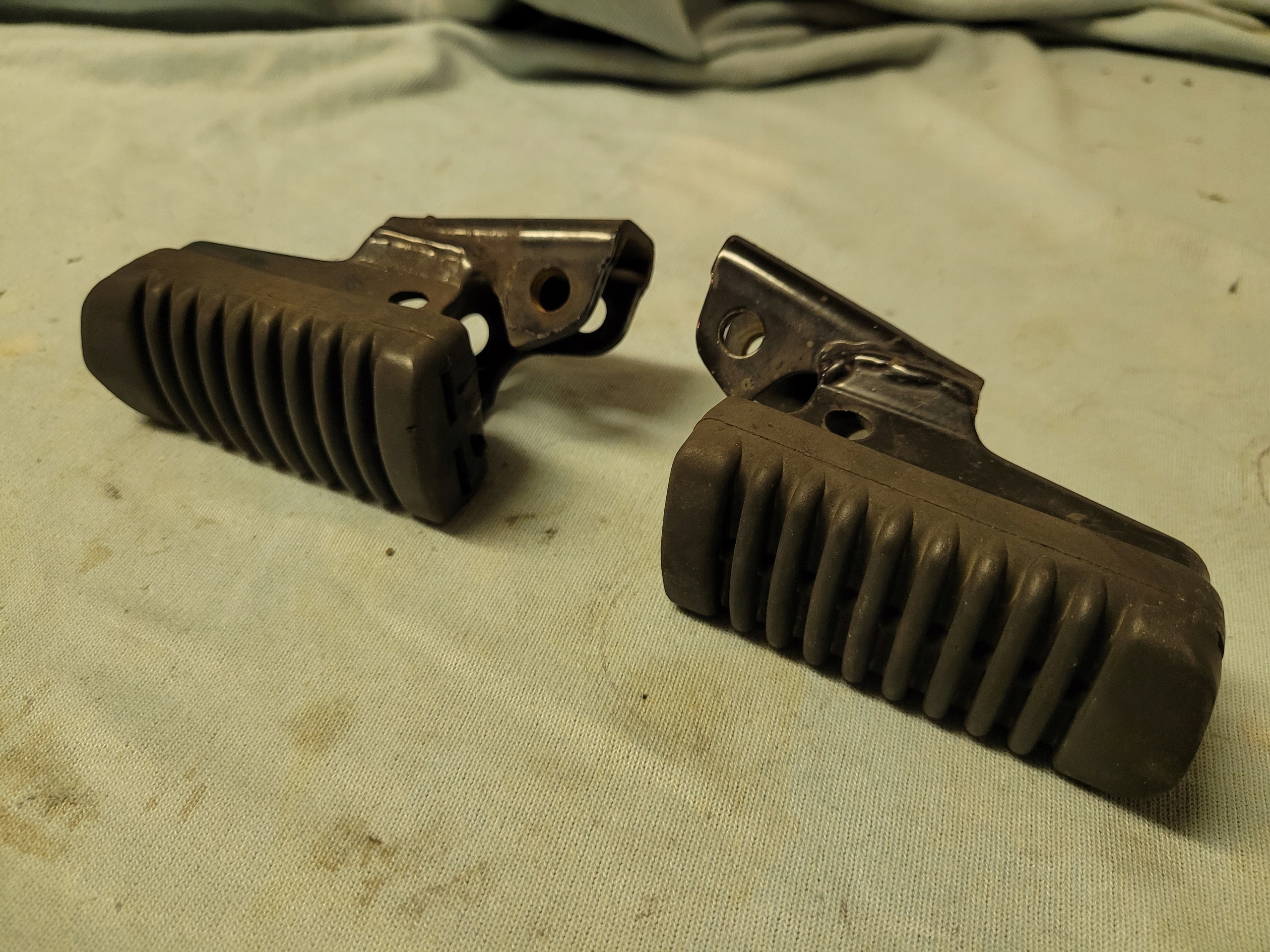 9b0e321144629d262598edd242a3