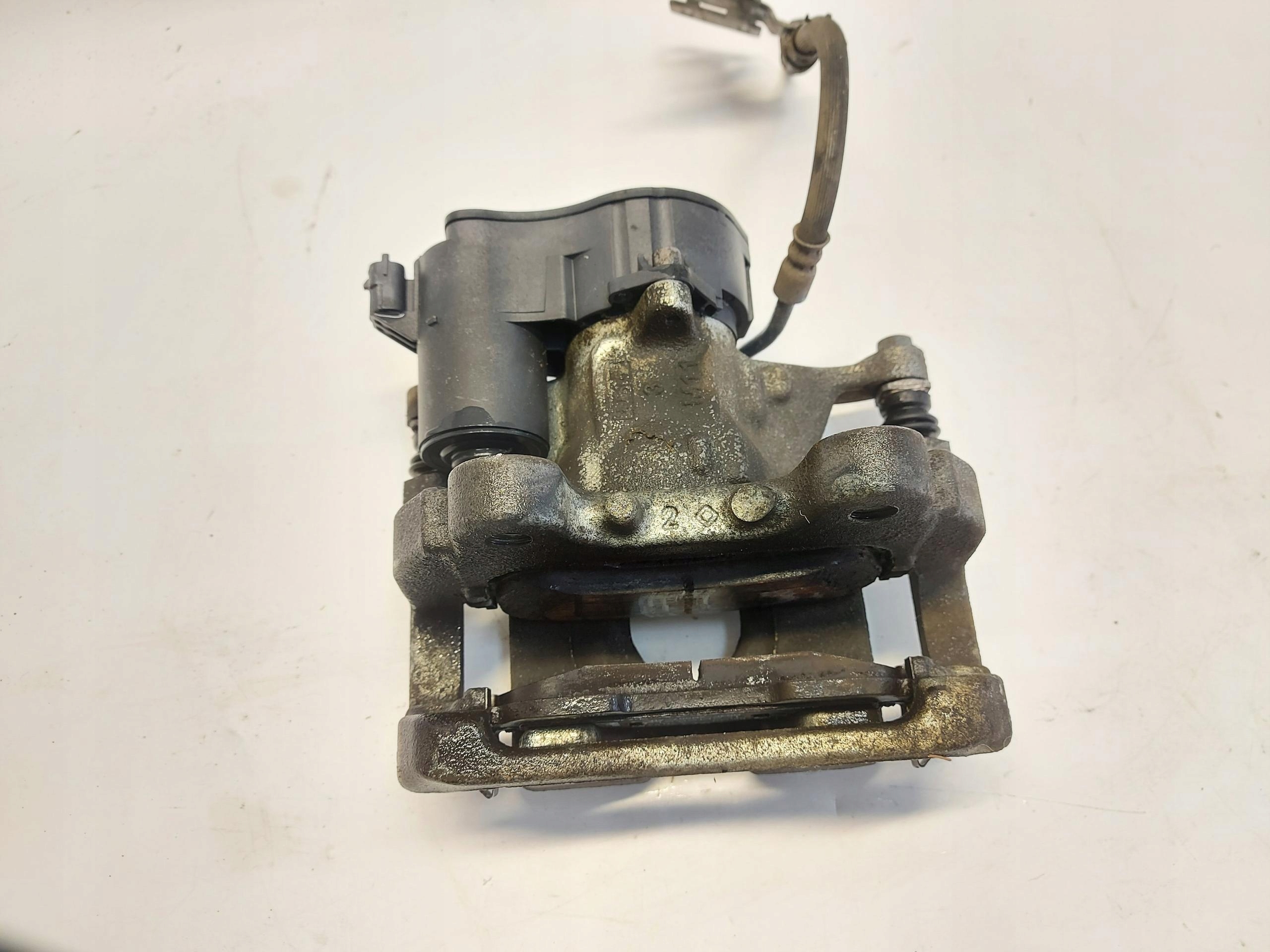 Ford Ranger X 6 VI 2024r caliper brake rear part right