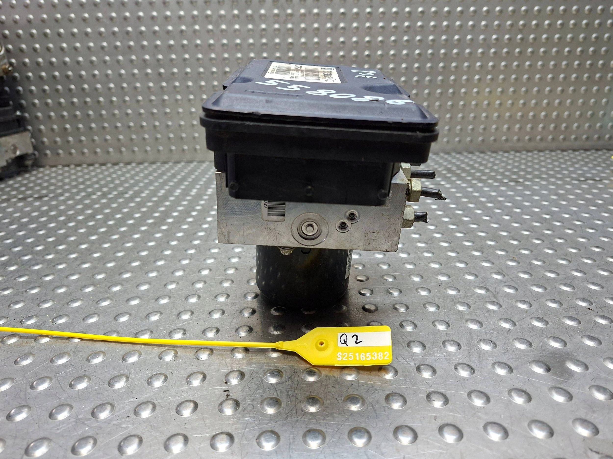 pump control unit ABS CHEVROLET MALIBU 11- 22838813 54085959C