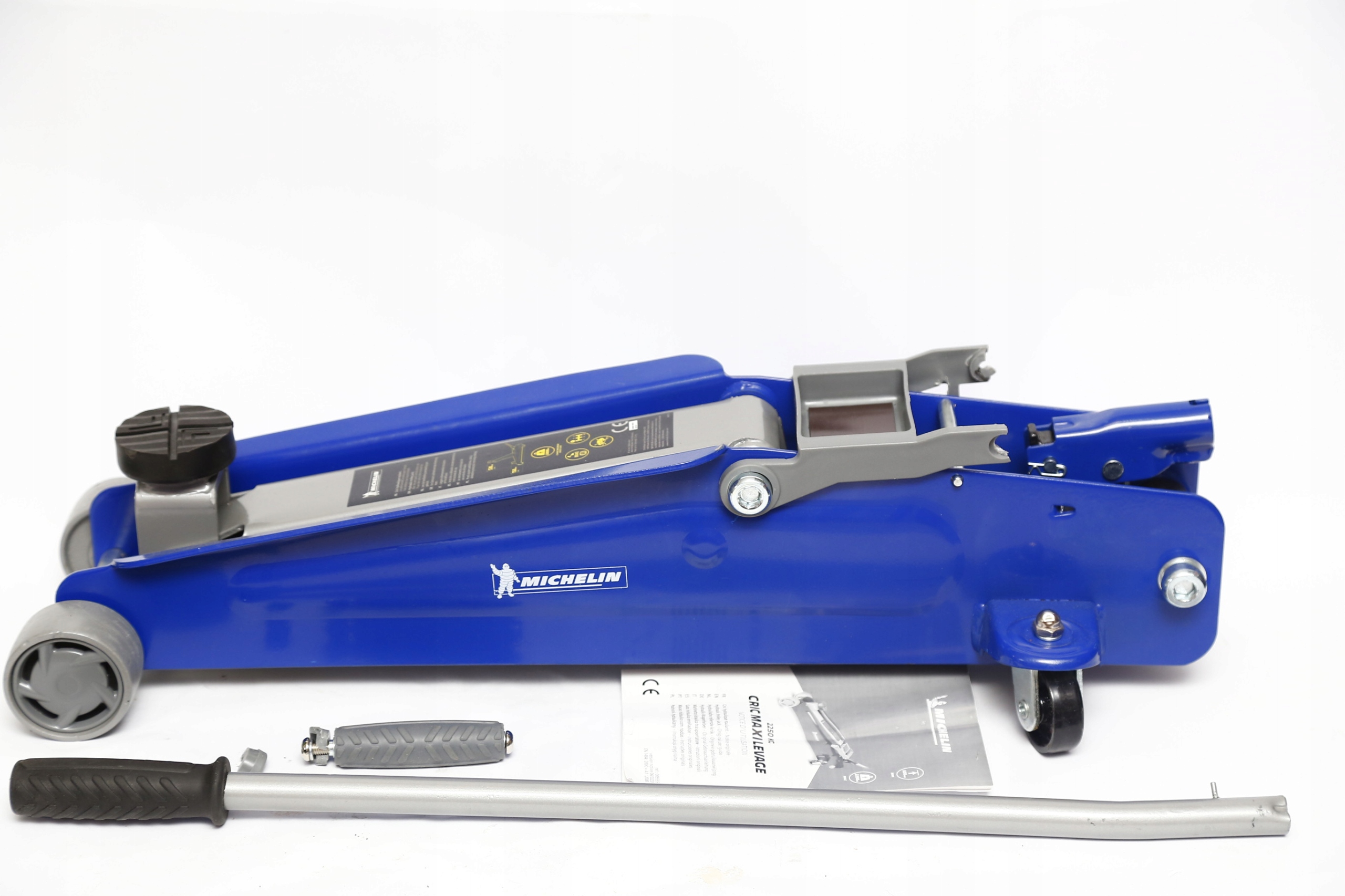 91f5c2e94a59b60d7beb3375ad70