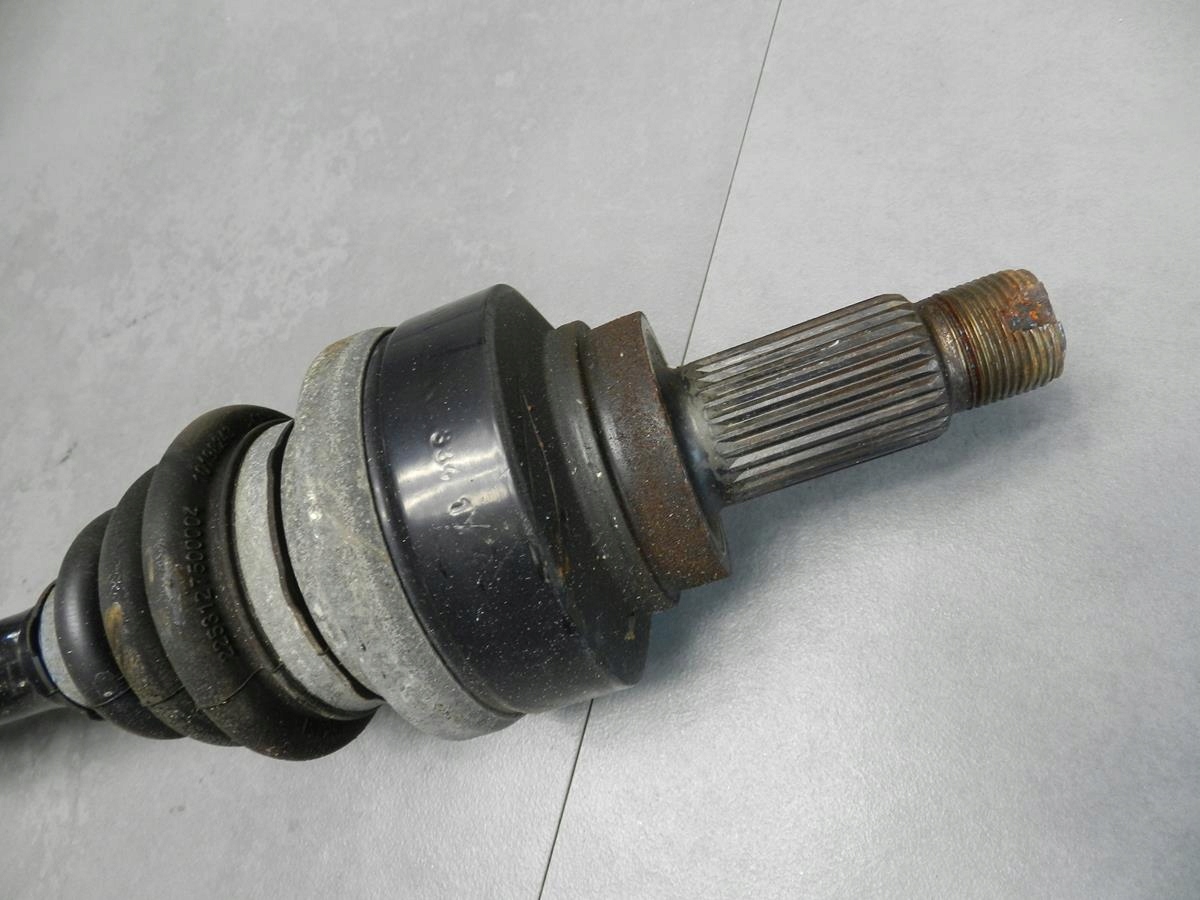 BMW 1 F20 118Xd semi-axis left rear part 7597681