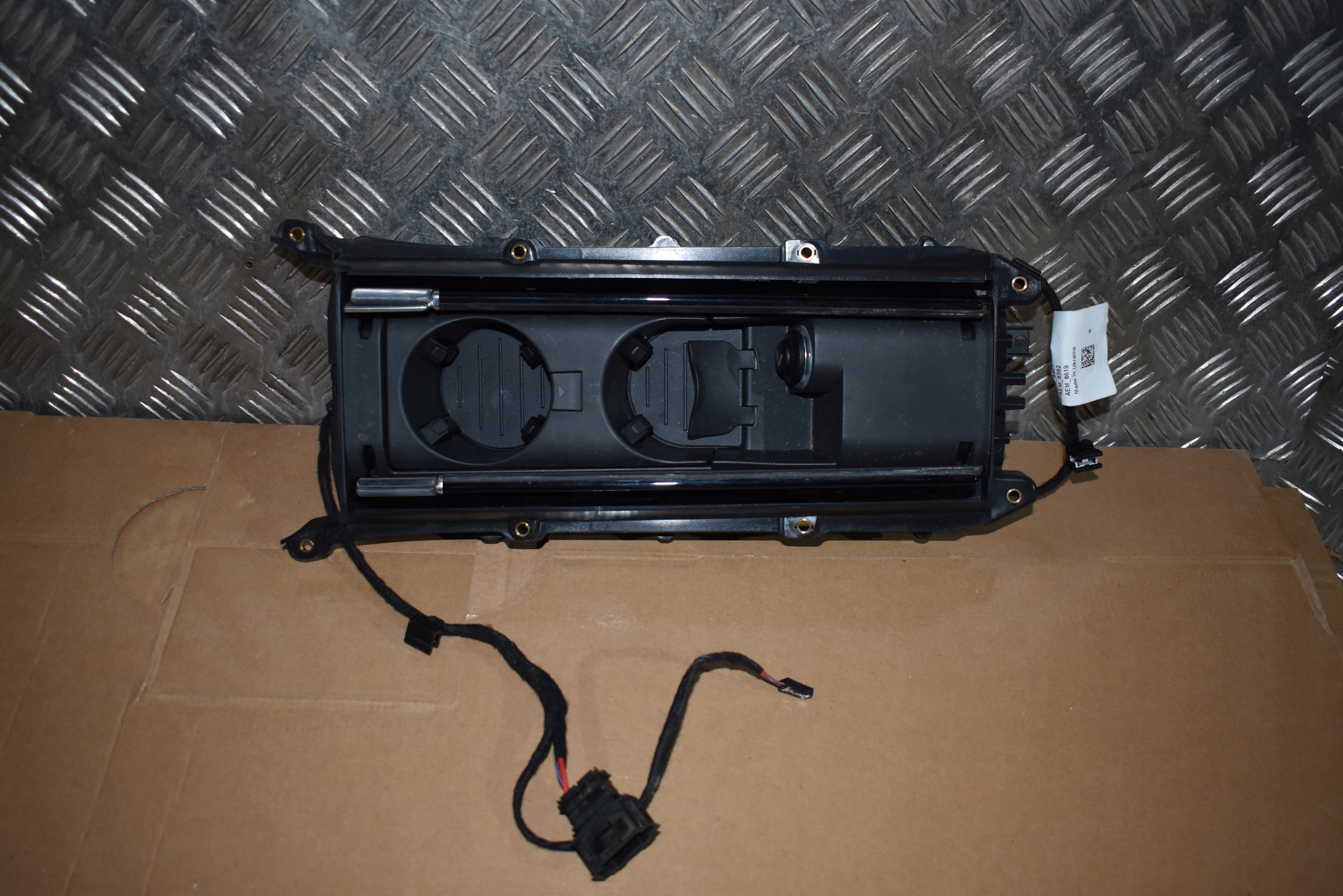 passenger compartment armrest PORSCHE PANAMERA 971 1