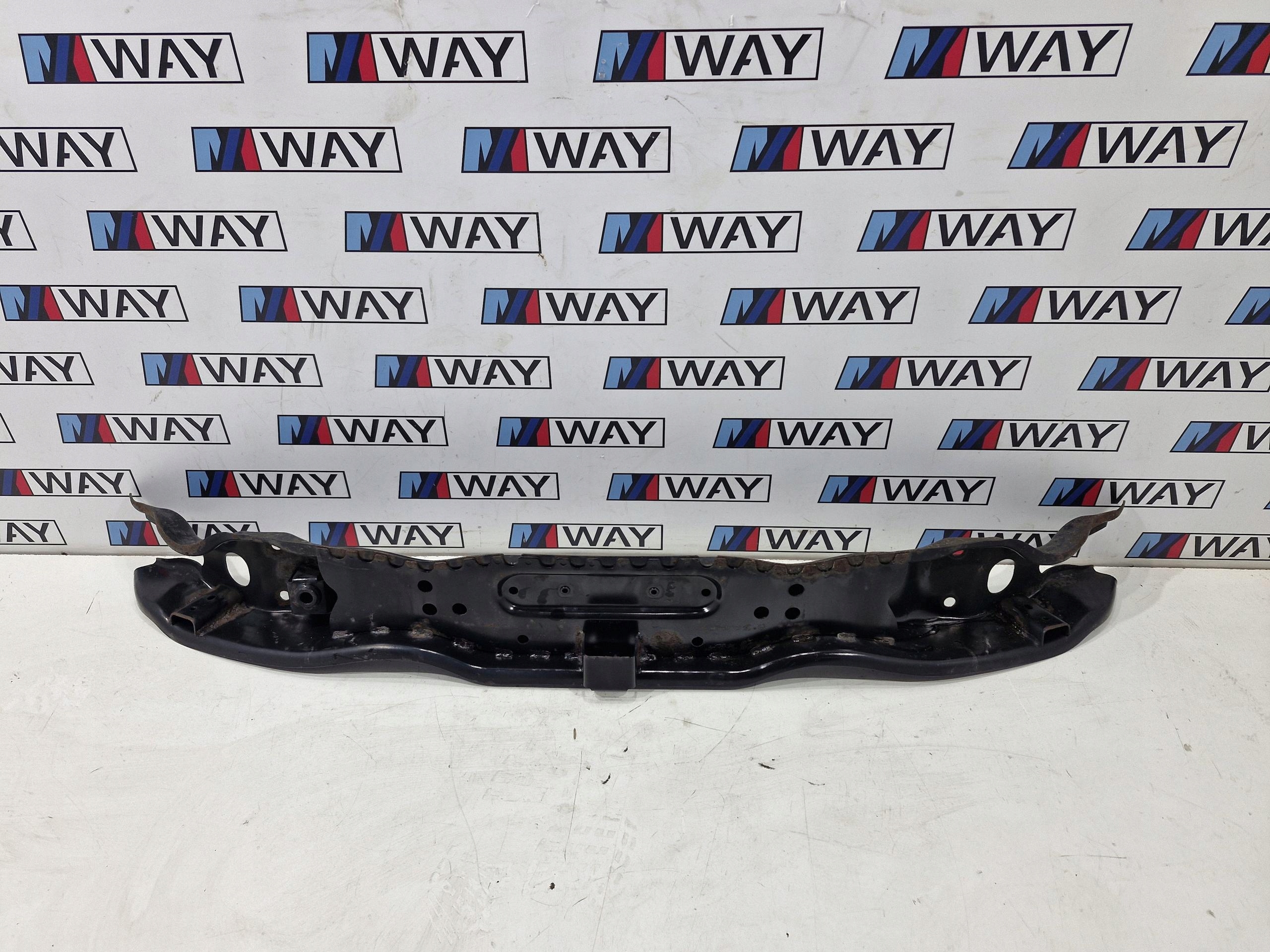 BMW E63 E64 bumper support rear part rear console 7185480