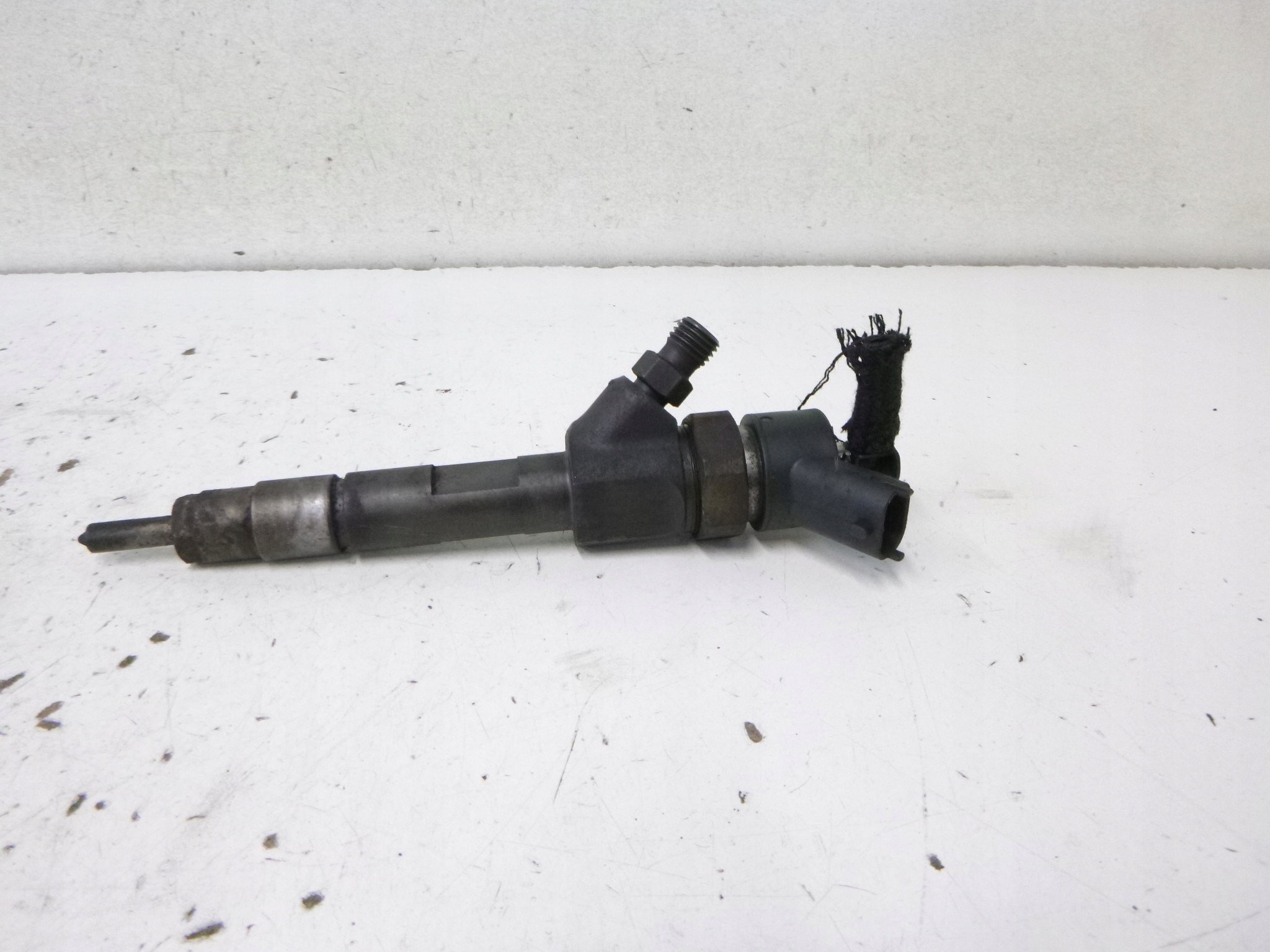 injector nozzles Renault Scenic Lift 1.9d 2000r. 7700111014