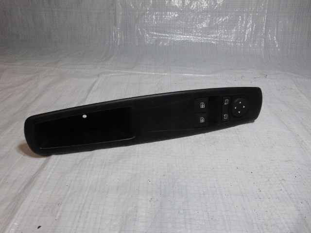 RENAULT MEGANE III PRZEŁĄCZNIK SZYB LEWY LUSTEREK PRZÓD 809610014R