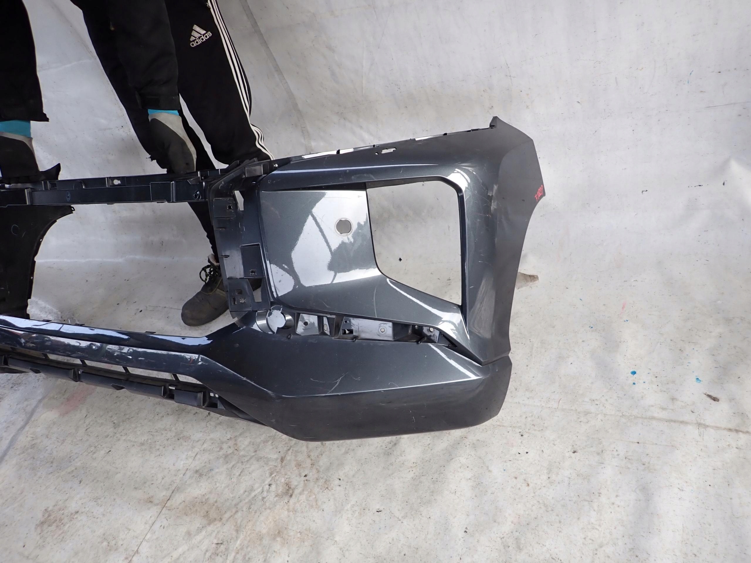 MITSUBISHI L200 V 5 LIFT 19- bumper front SPR PDC