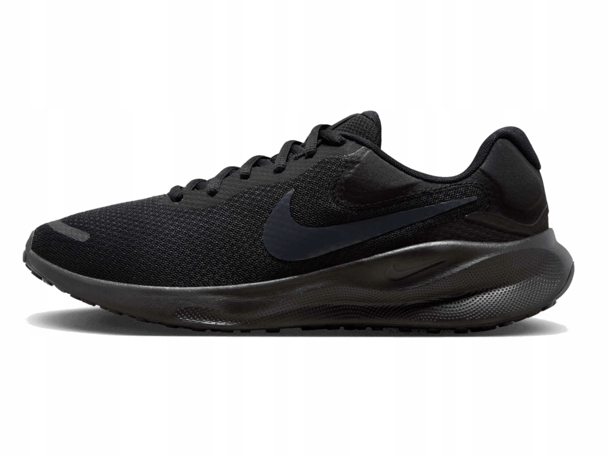 Pánské sportovní boty Nike Revolution FB2207-005 na běhání černé 40,5