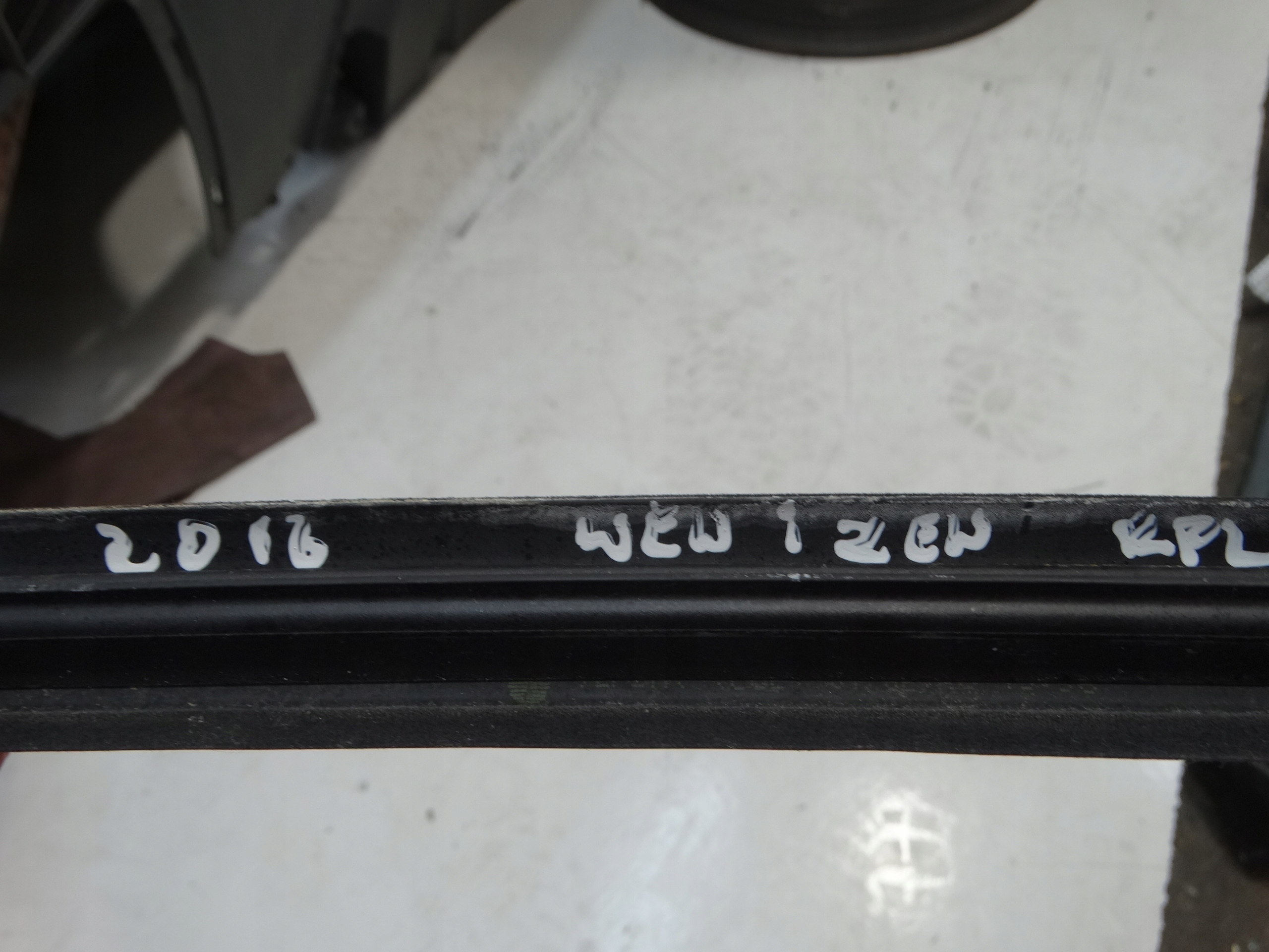 moulding dust door WEWN.+ZEWN. left front CITAN KANGOO II 16R.