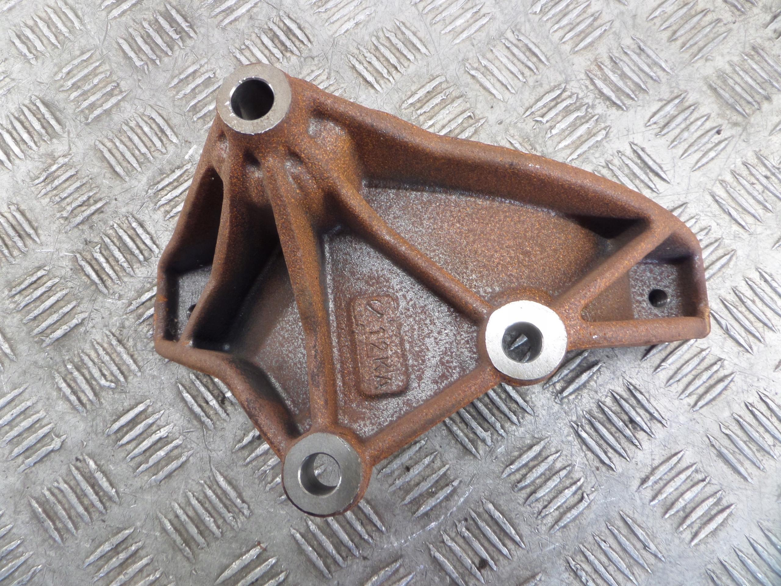 holder FORD TRANSIT CUSTOM 2.0D GK21-5K291-BB