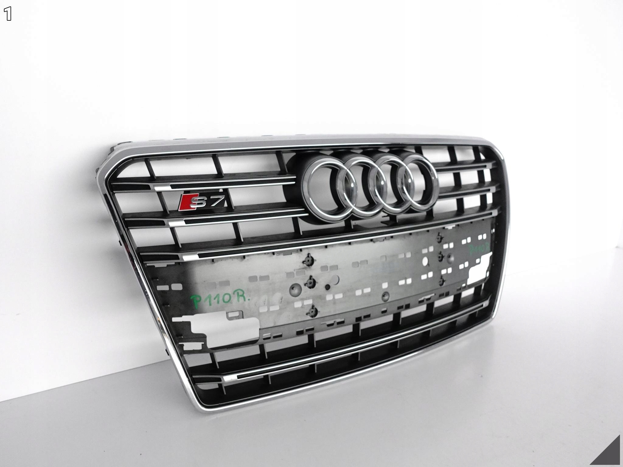 AUDI S7 4G8 C7 10-14 ZDERZAK GRILL ATRAPA CHROM PRZÓD Numer katalogowy części 4G8853651A