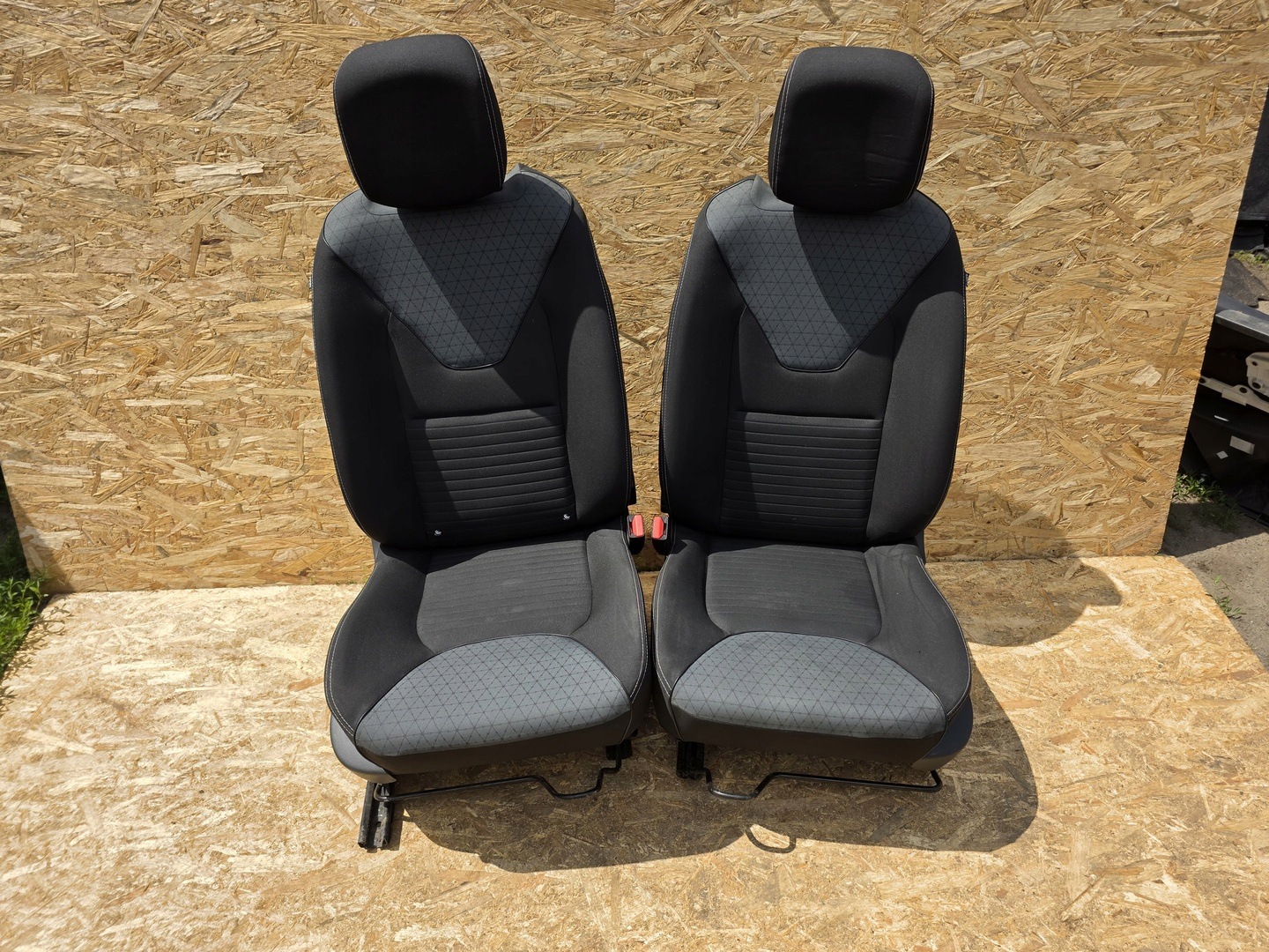 seats front KOMPLET RENAULT CLIO IV 4 LIFT 2017 NR 2017050302