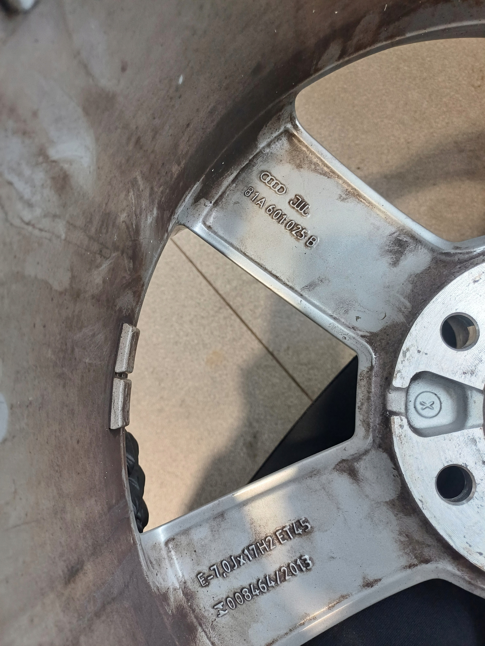 disk disk AUDI Q2 17 5 X 112 7J X17 ET 45 81A601025B