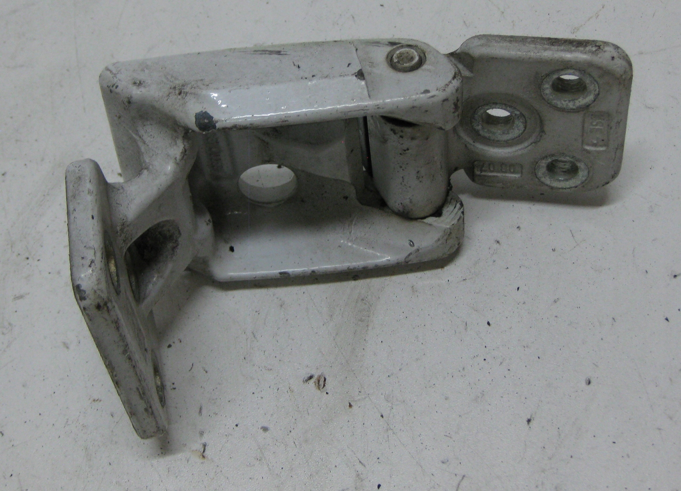 MERCEDES SPRINTER W906 hinge door right rear part lower A9067400537