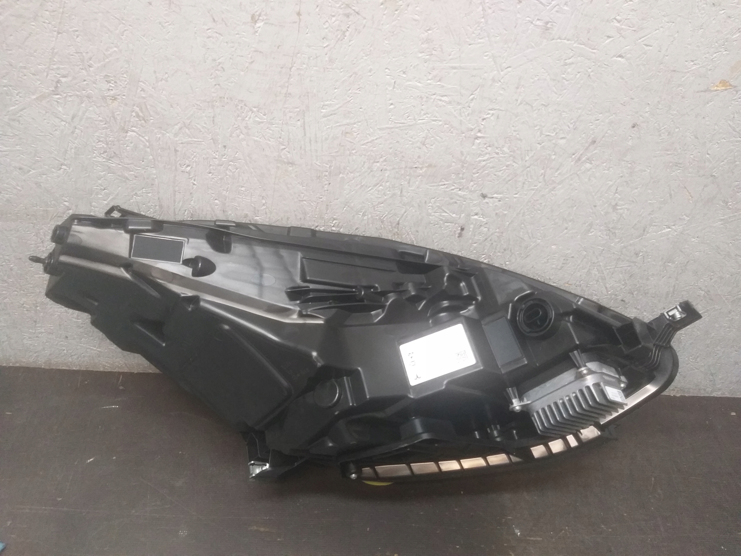 light front left TESLA III 3 LIFT Y new originál 1514952-20-E