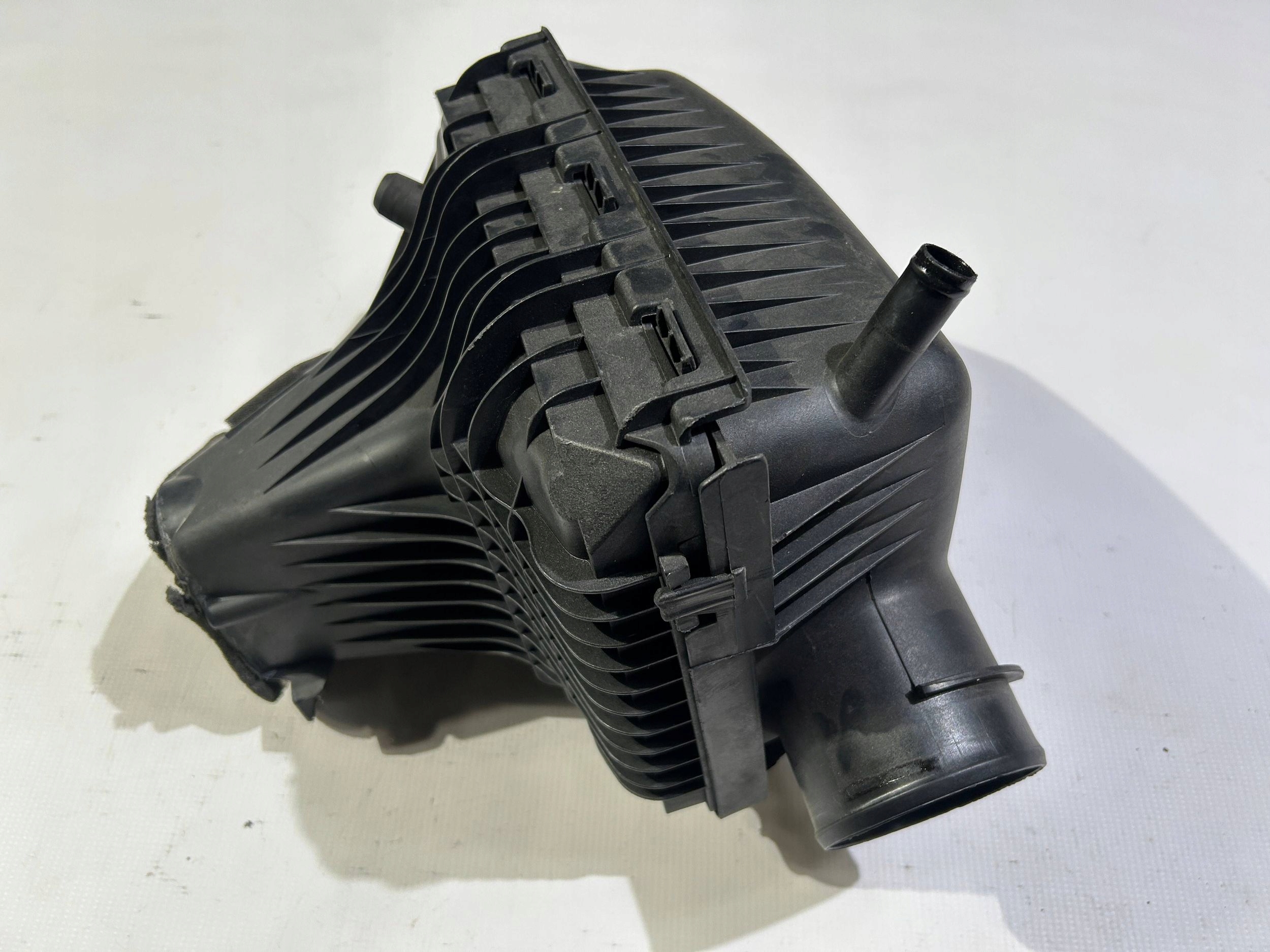 Gehäuse filter luft dolot komplet Dodge Charger Challenger 3.6 2015